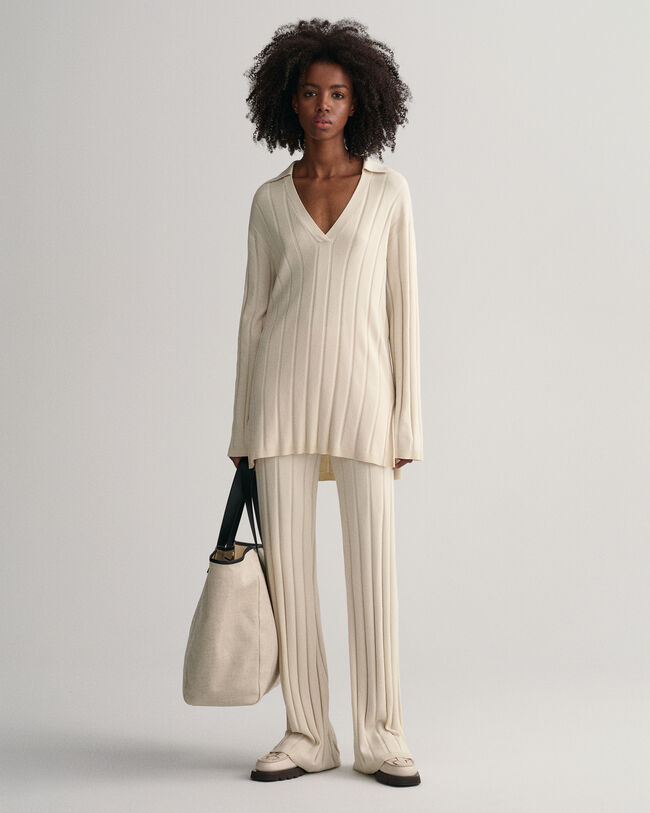 Pull en maille côtelée à col ouvert