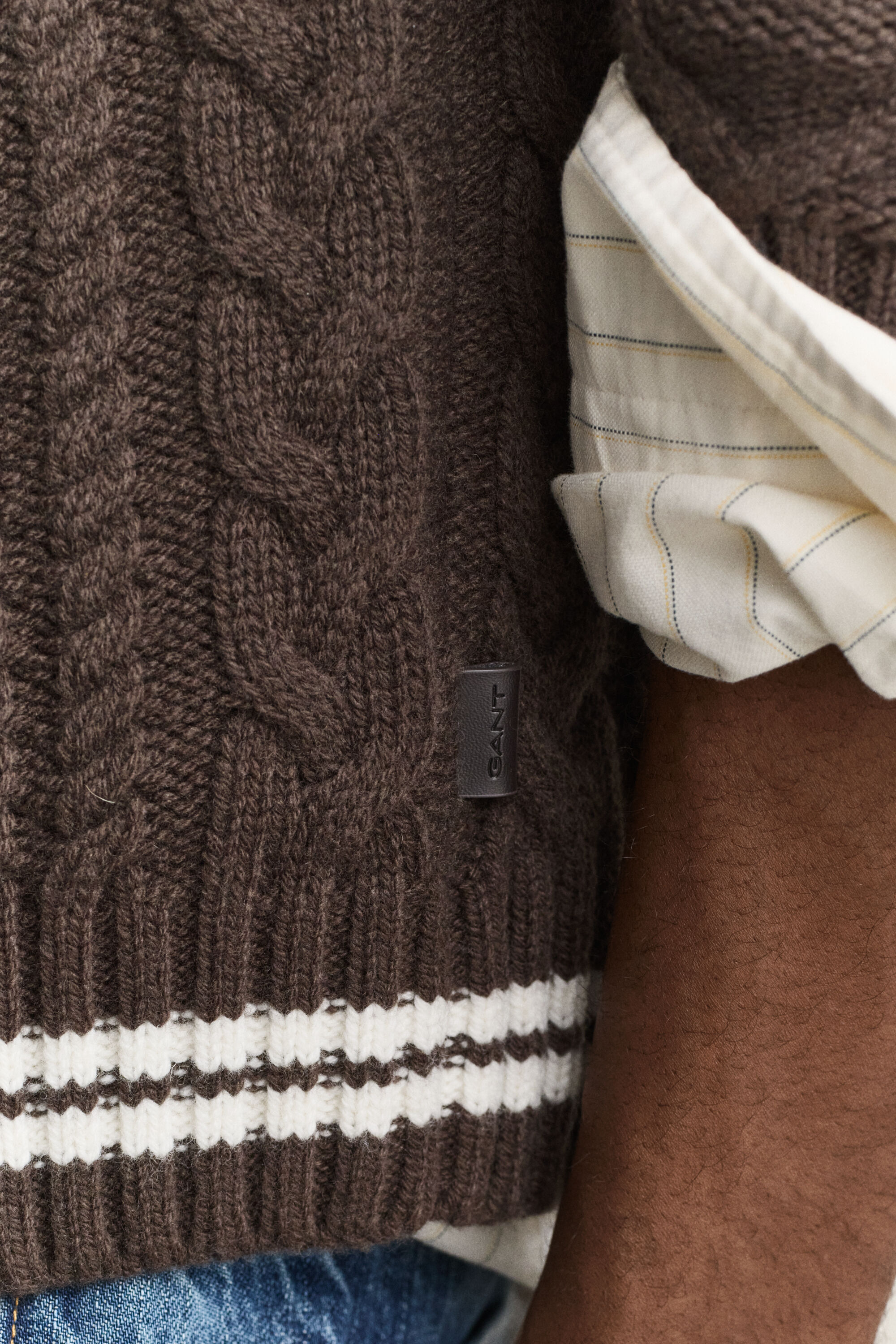 Cardigan en maille torsadée de laine mélangée
