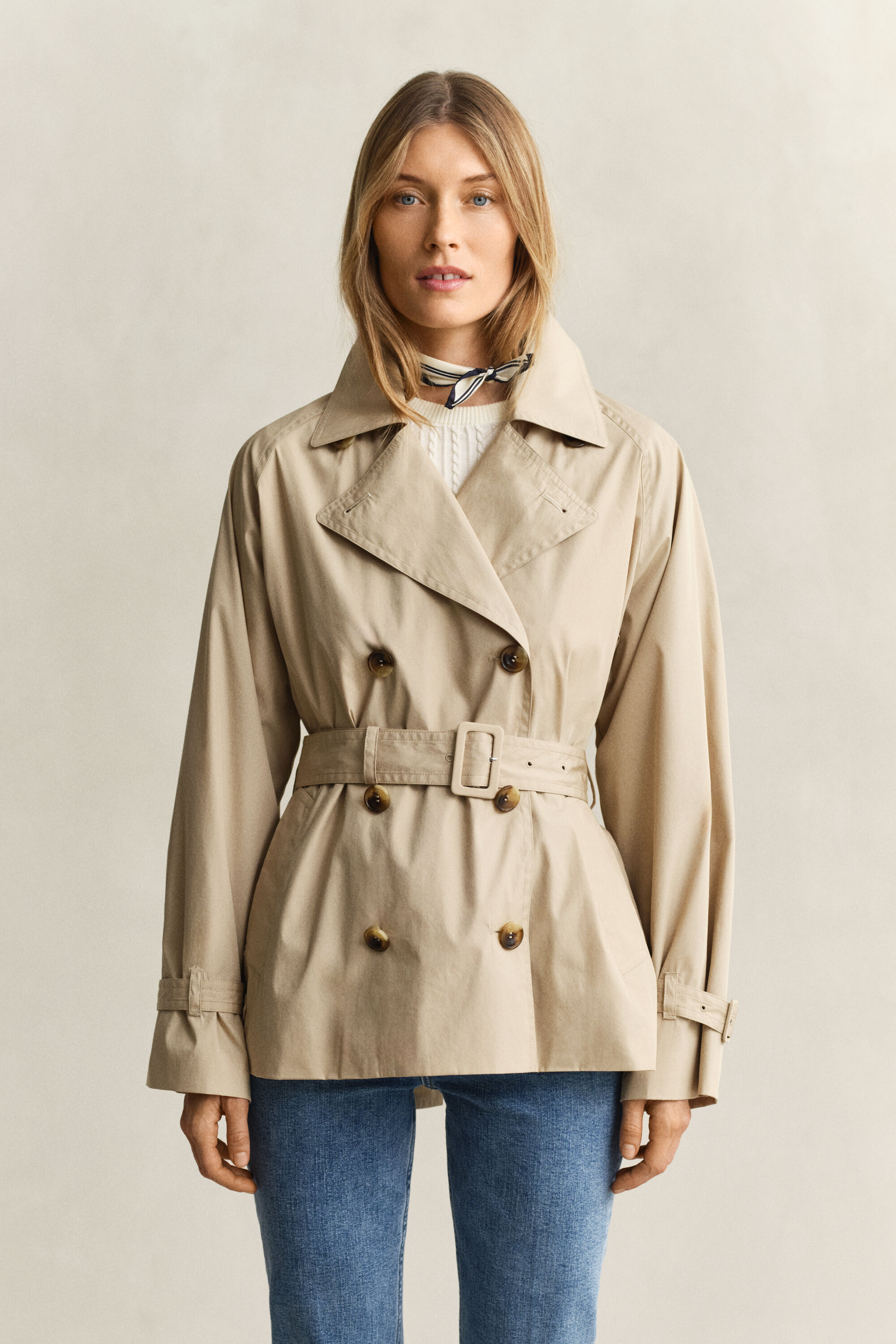 Trench-coat court et léger