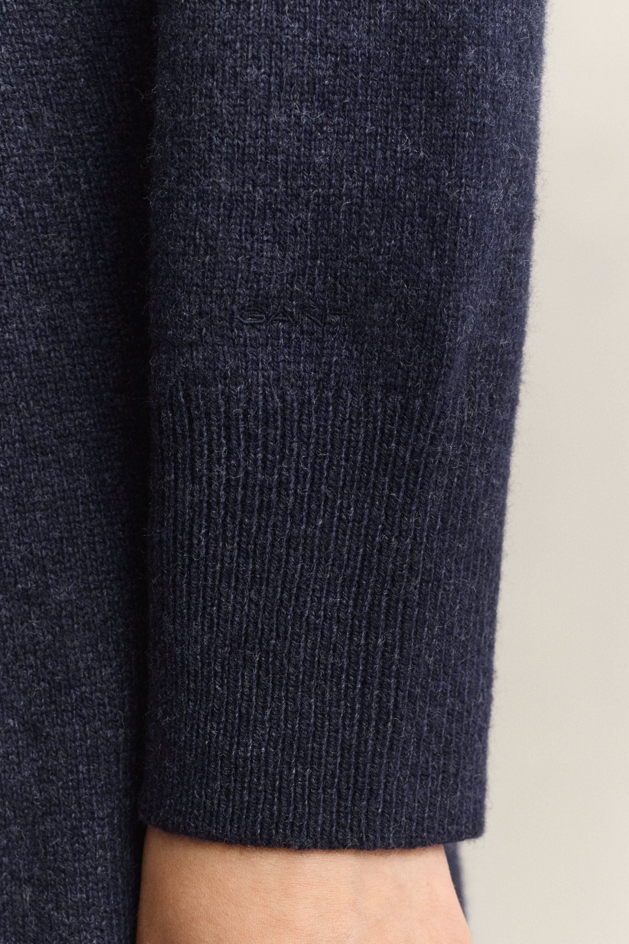 Robe à col roulé en laine et cachemire