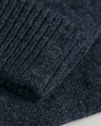 Gants en laine tricotée