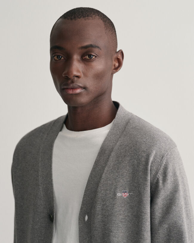 Cardigan col V en coton classique