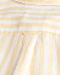 Chemise coupe d&eacute;contract&eacute;e en lin &agrave; rayures