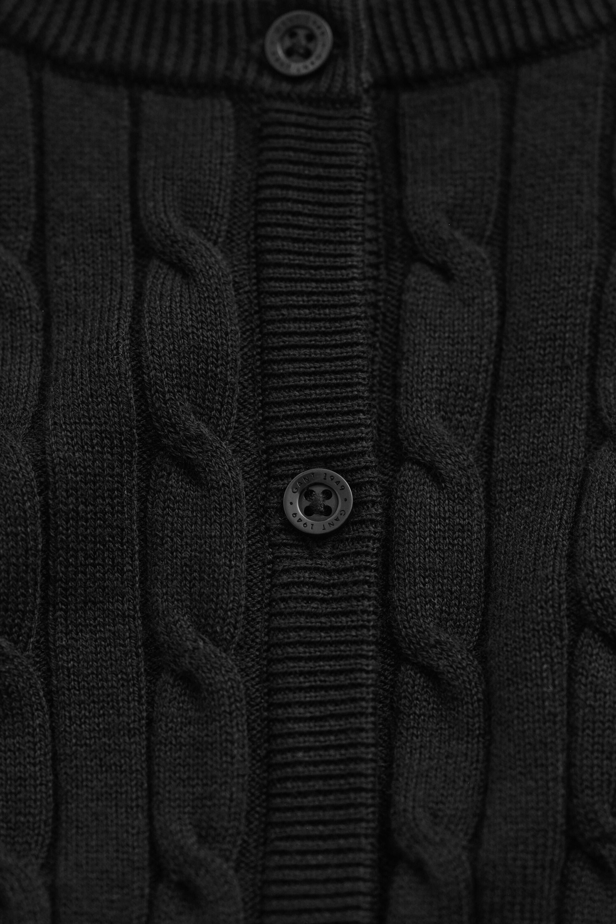Cardigan en maille de coton stretch à torsades