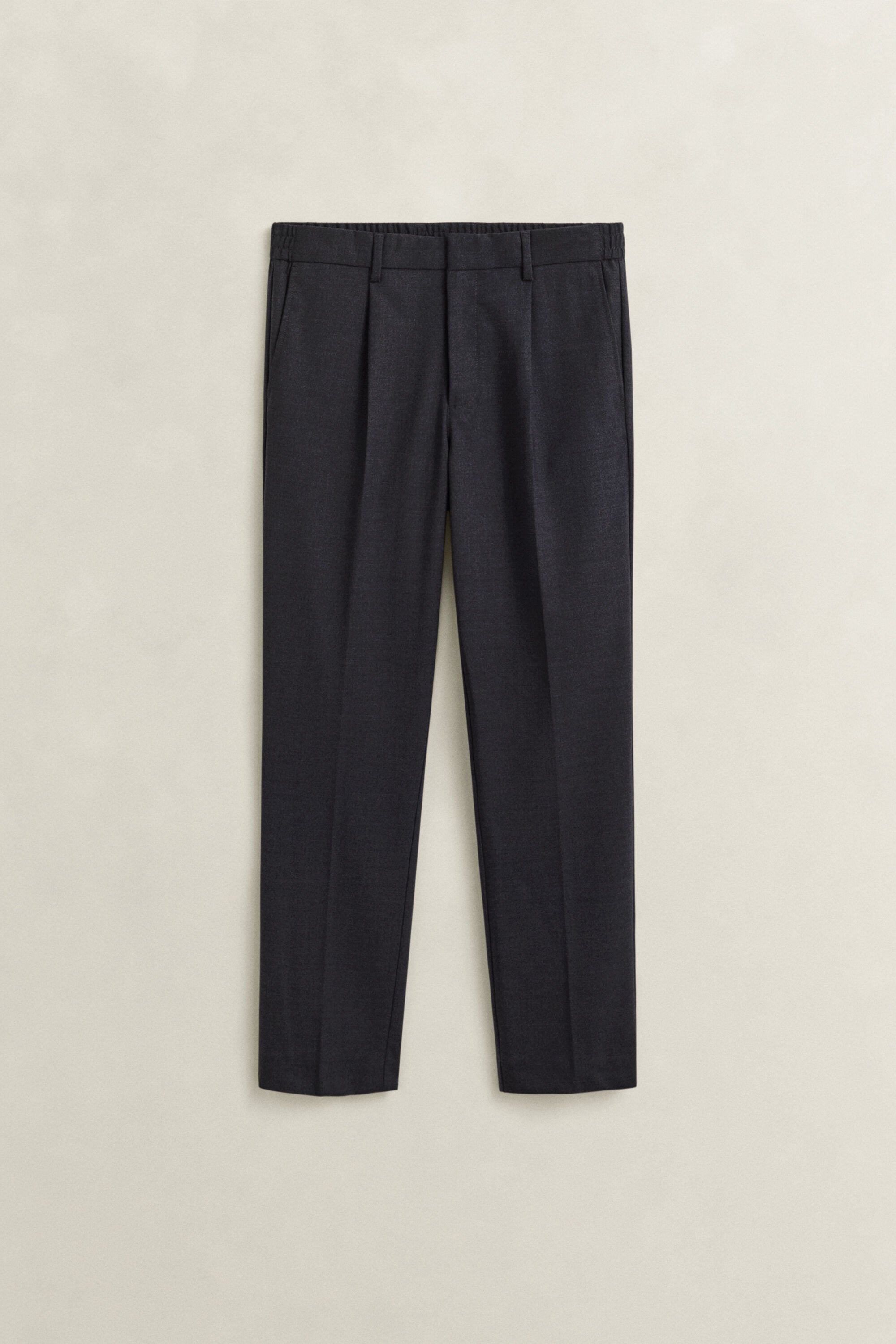 Pantalon coupe fuselée en laine