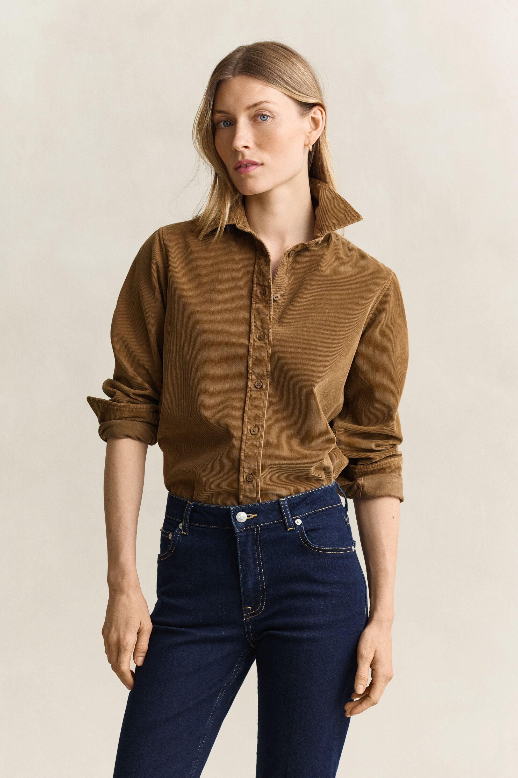 Chemise regular en velours côtelé