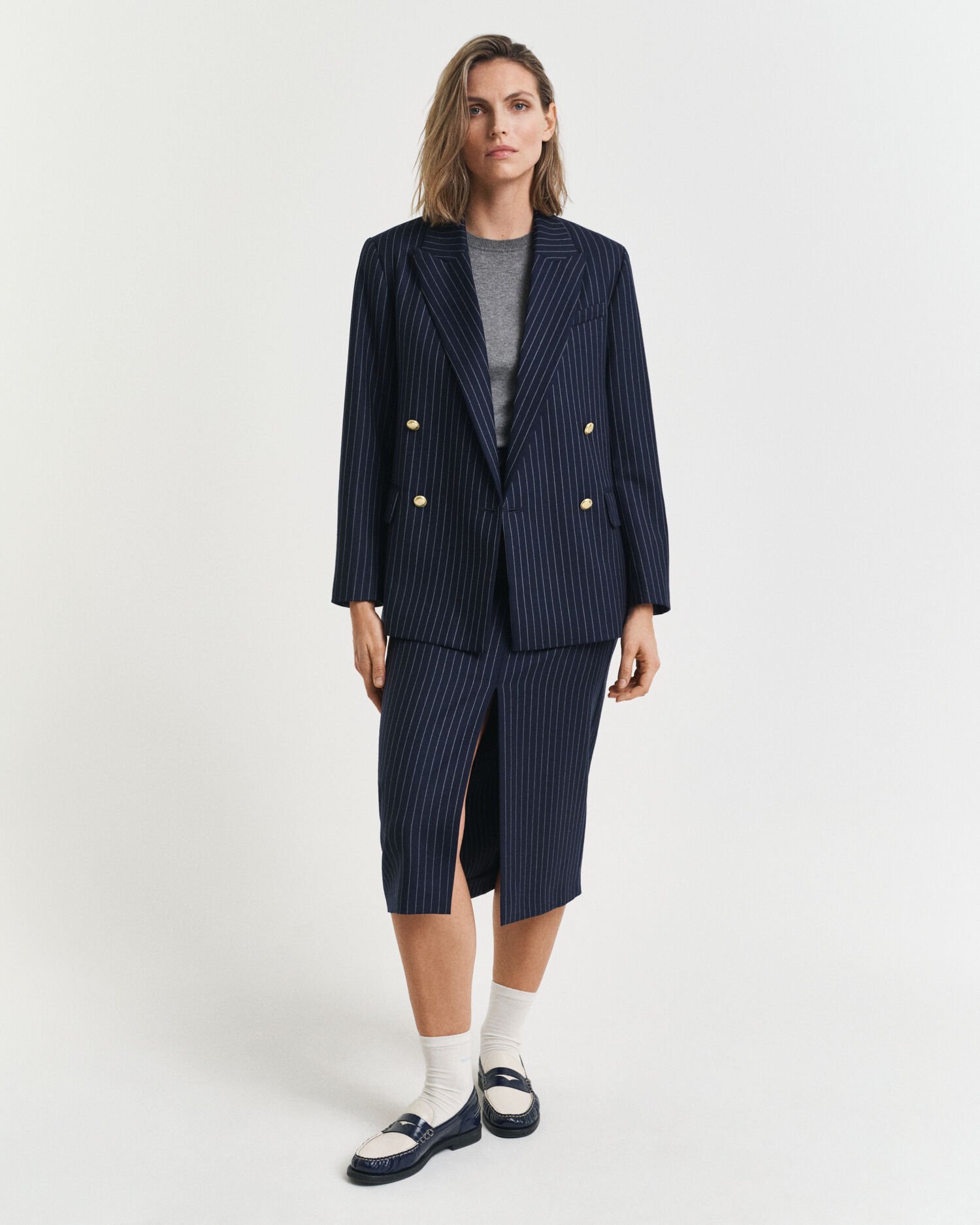 Pull col rond léger à manches courtes