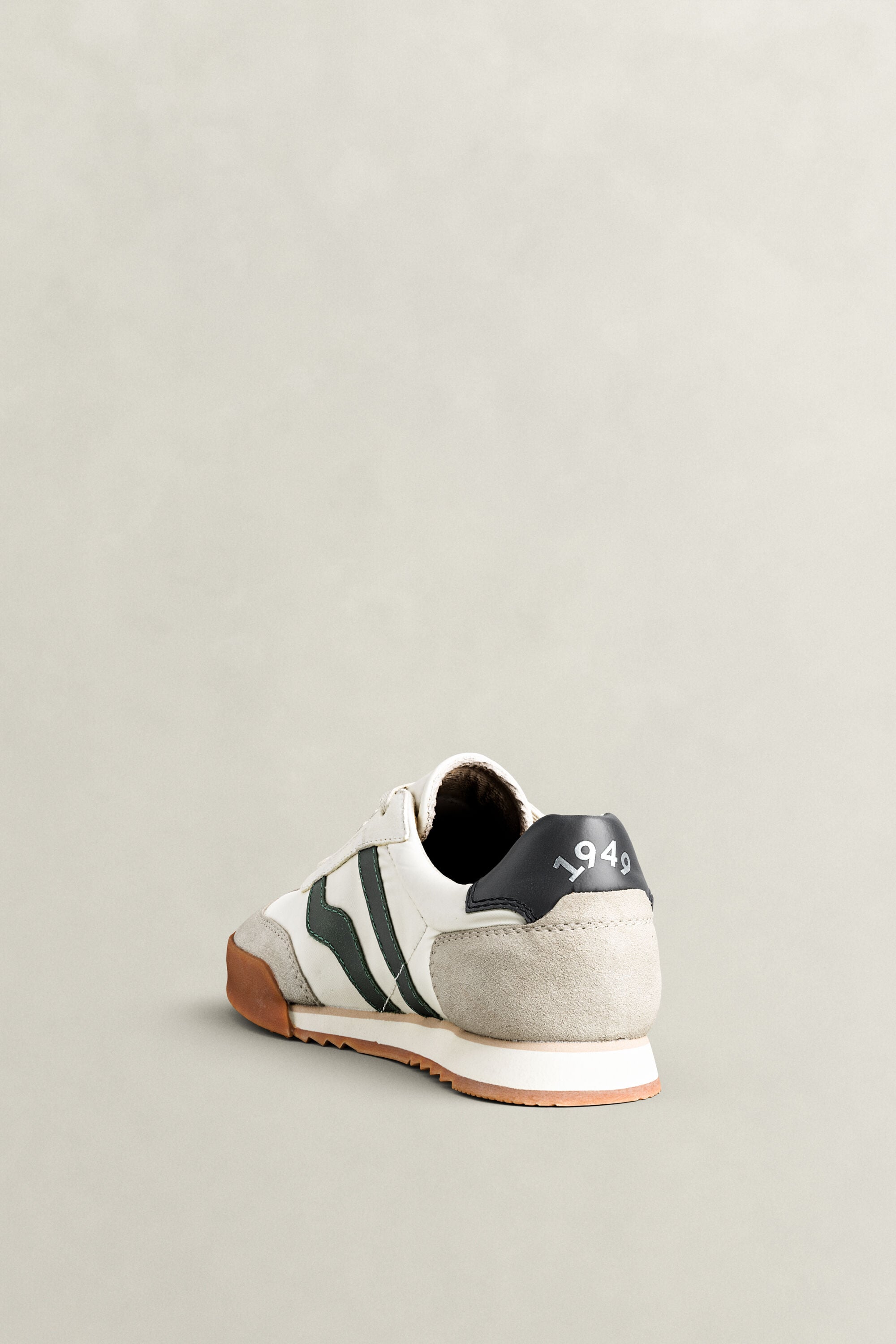 Baskets en daim Baylle