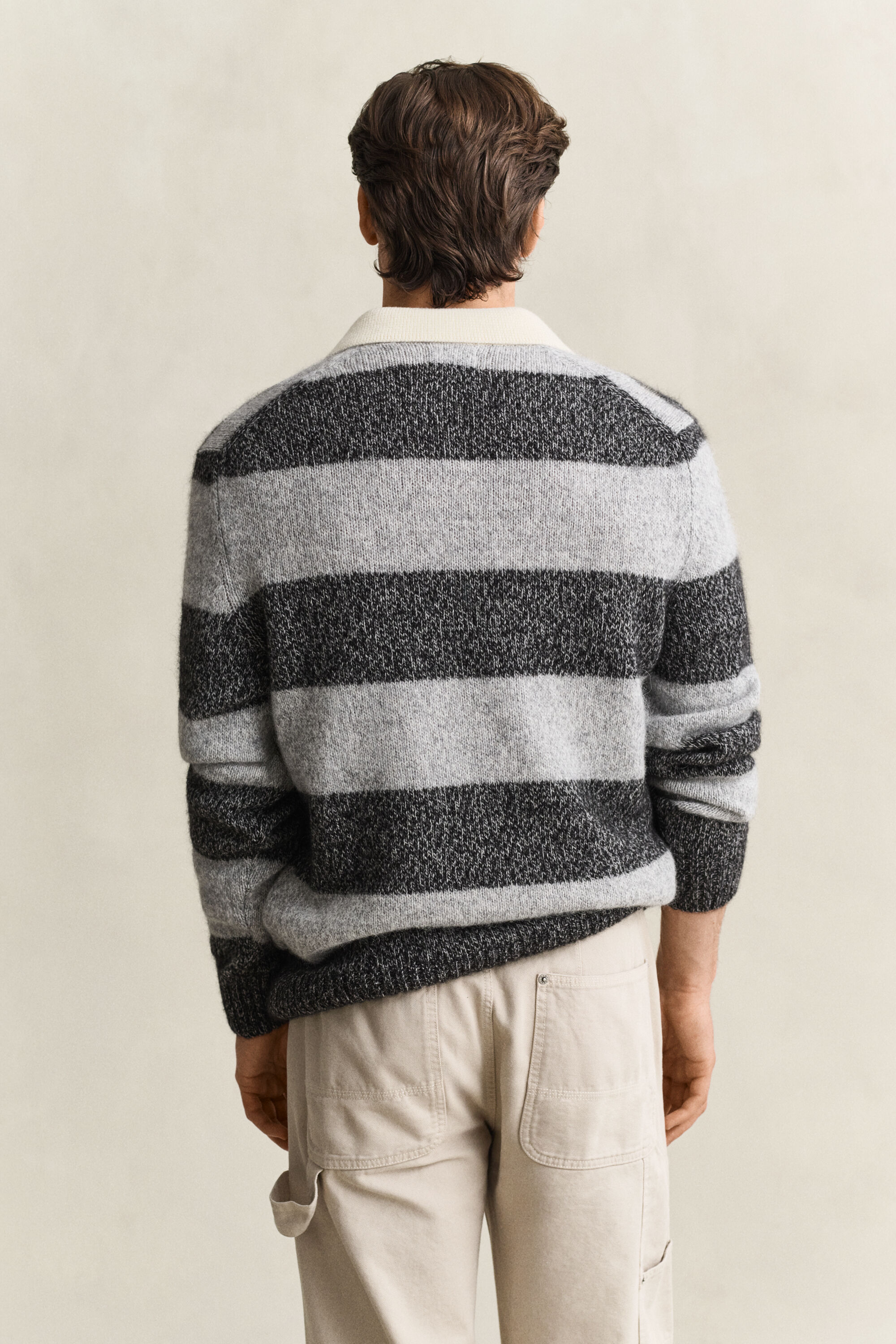 Pull façon polo en laine d’alpaga mélangée à rayures