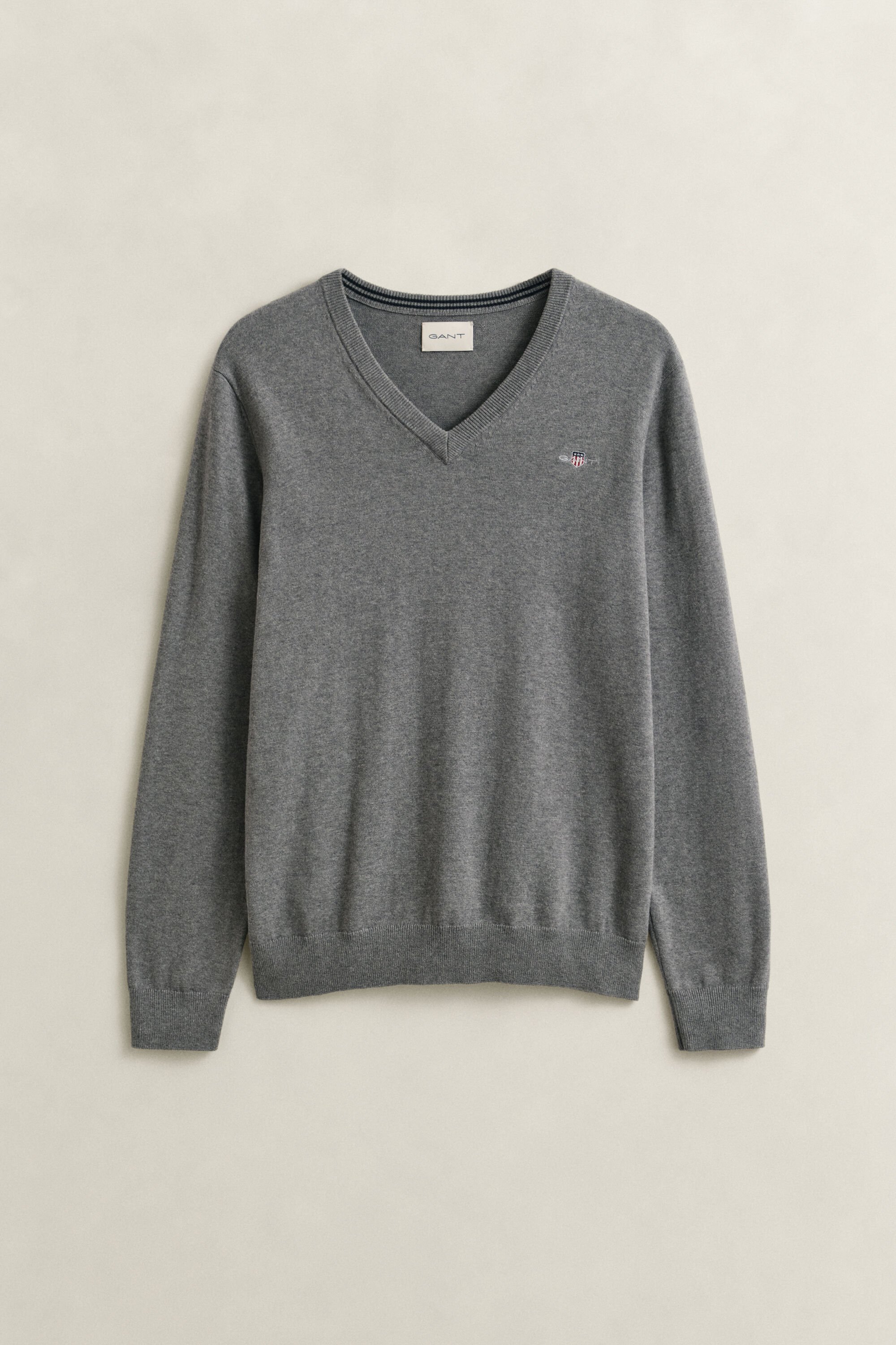 Pull col V en coton classique