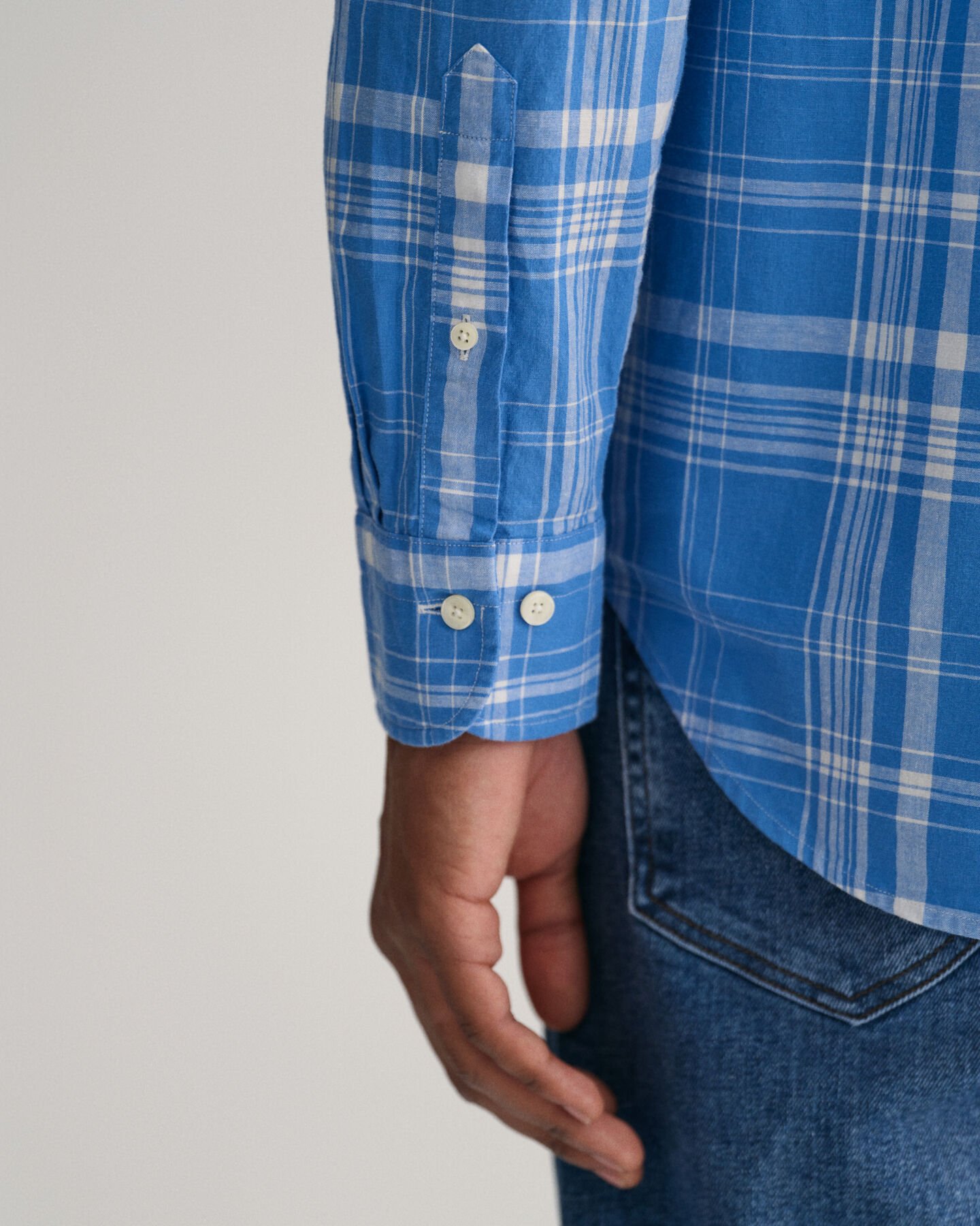 Chemise regular fit en coton et lin à carreaux