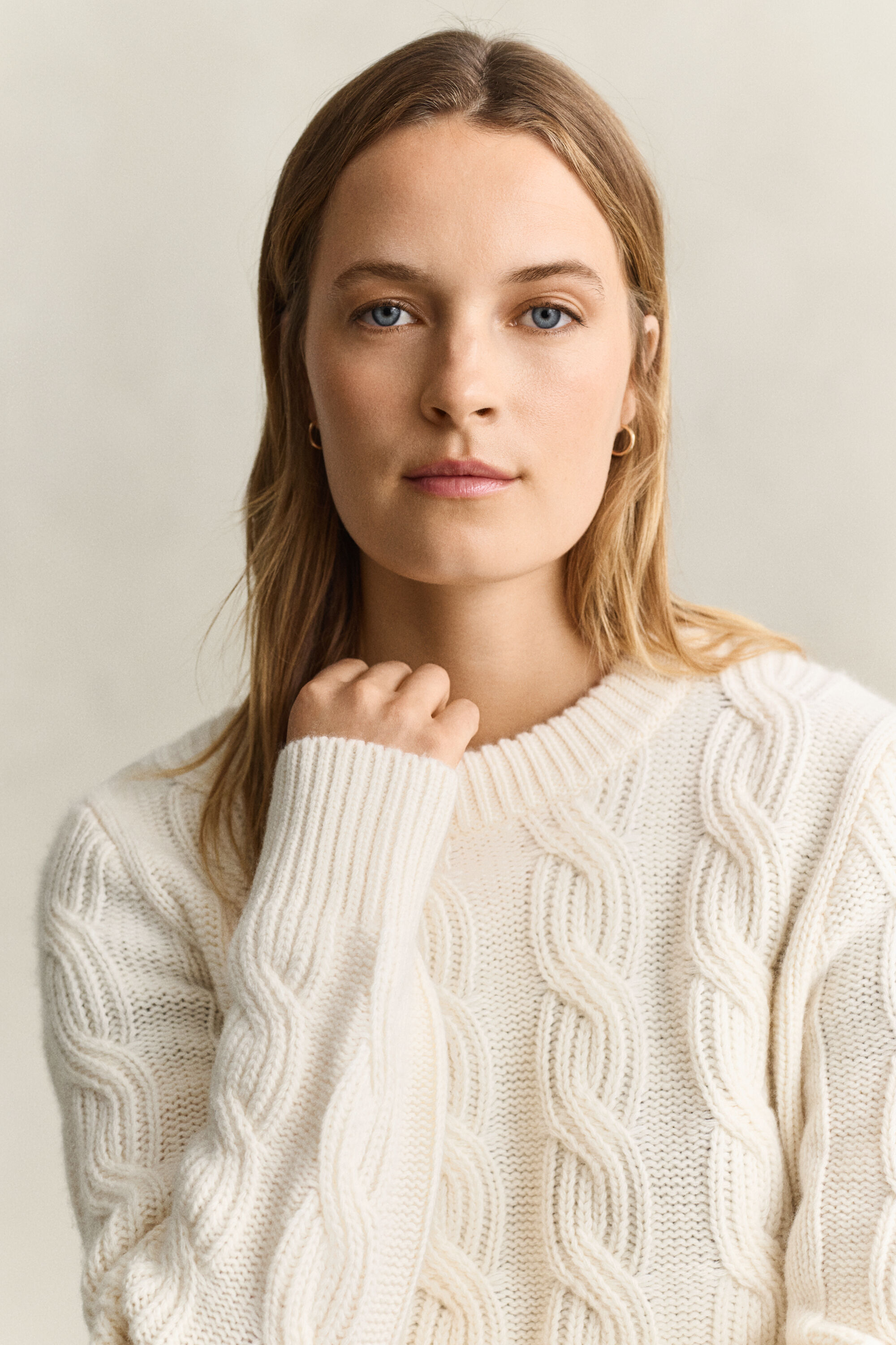 Pull en maille torsadée de laine mélangée