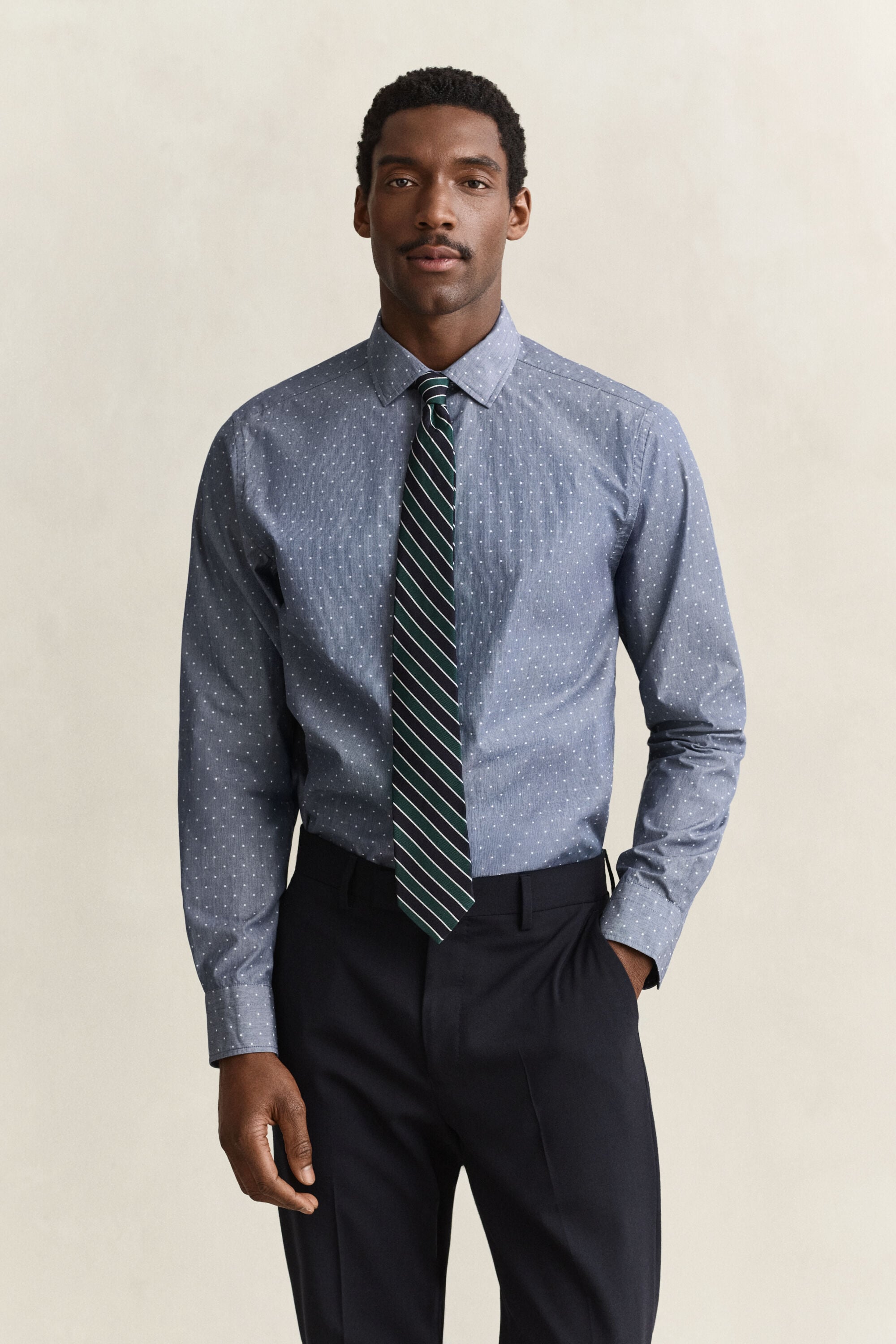 Chemise en fil coupé