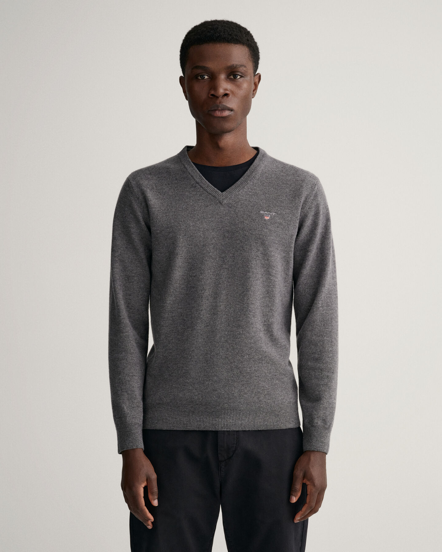 Pull col V en laine d'agneau ultrafine