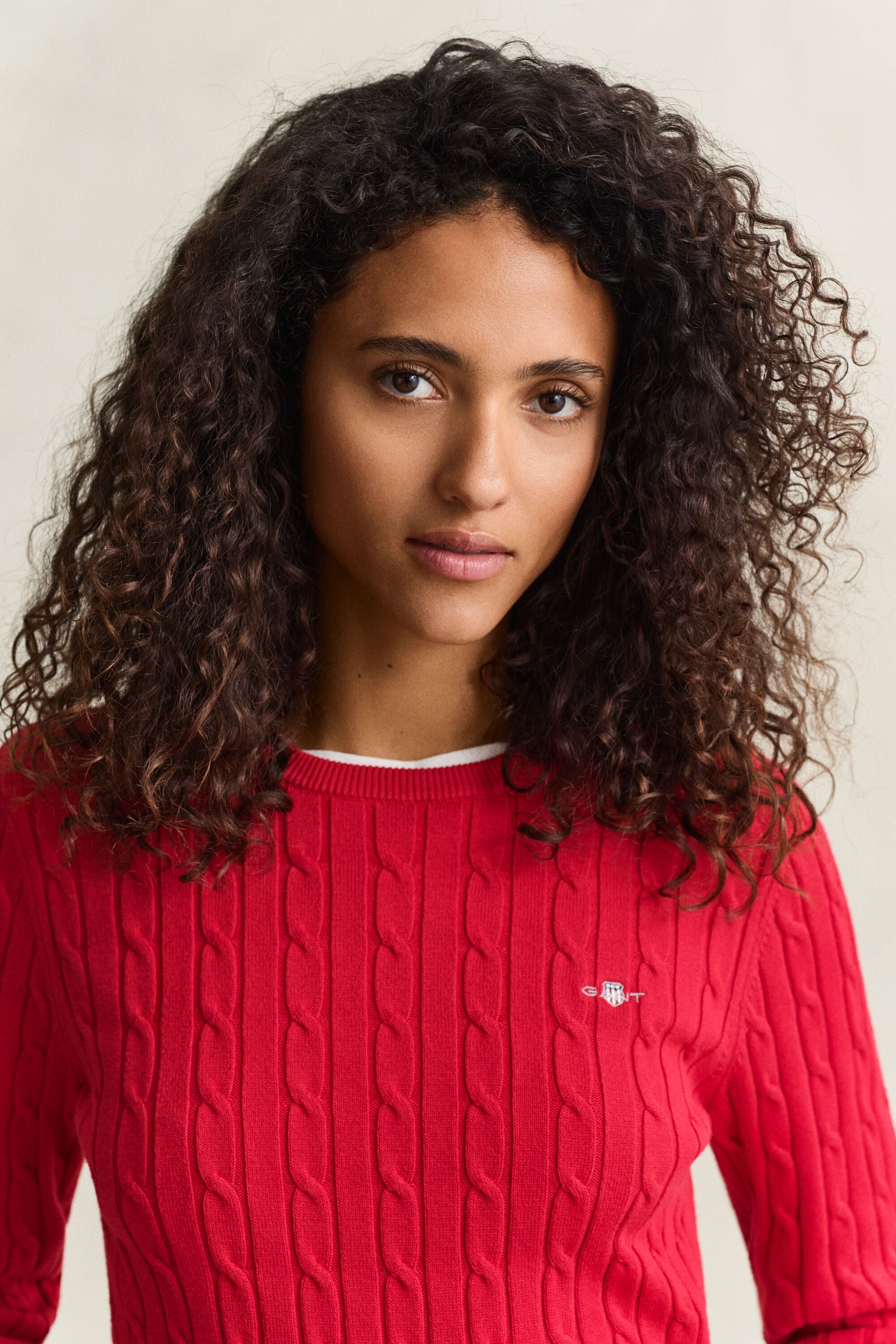 Pull en maille torsadée classique