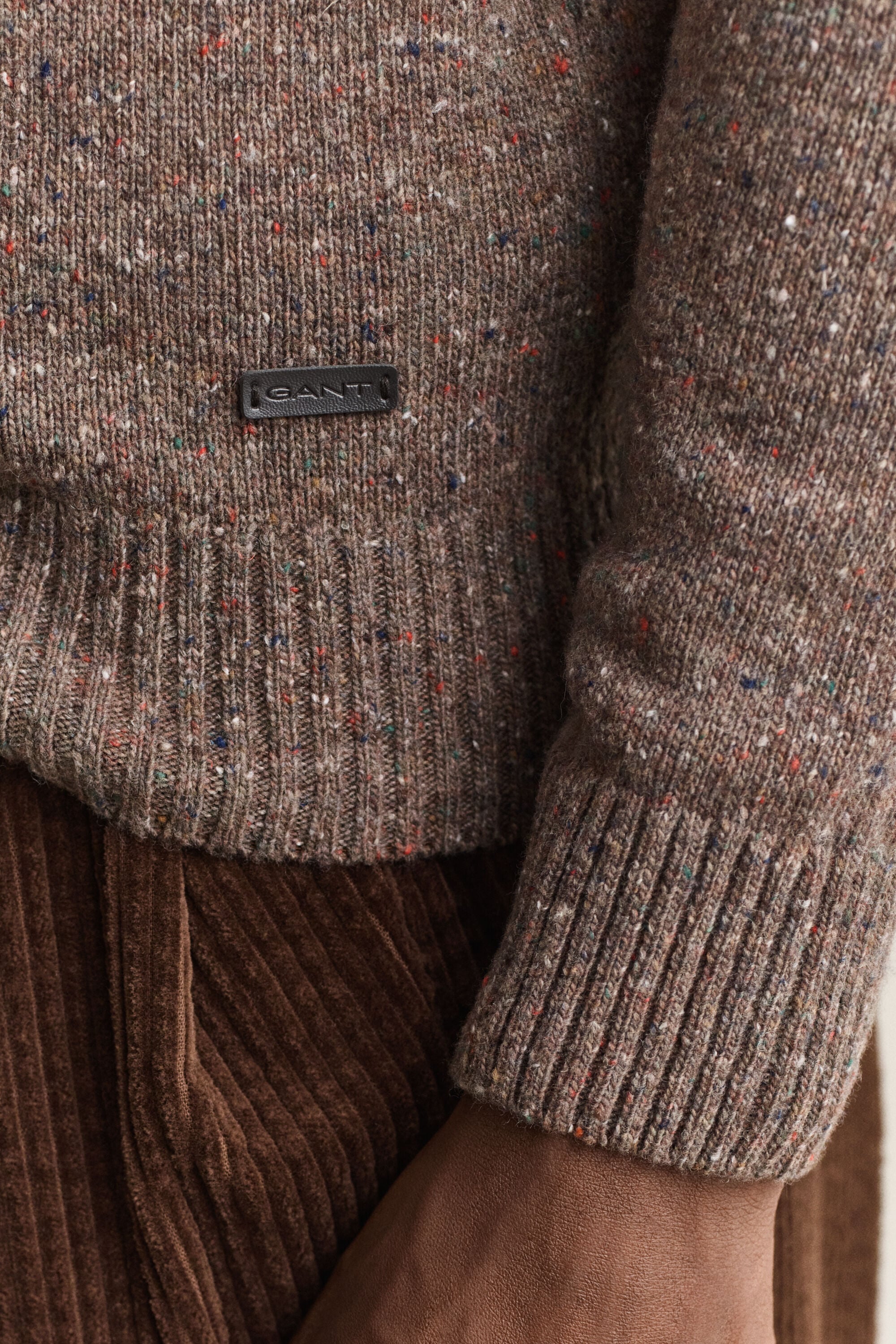 Pull col rond en laine mélangée mouchetée