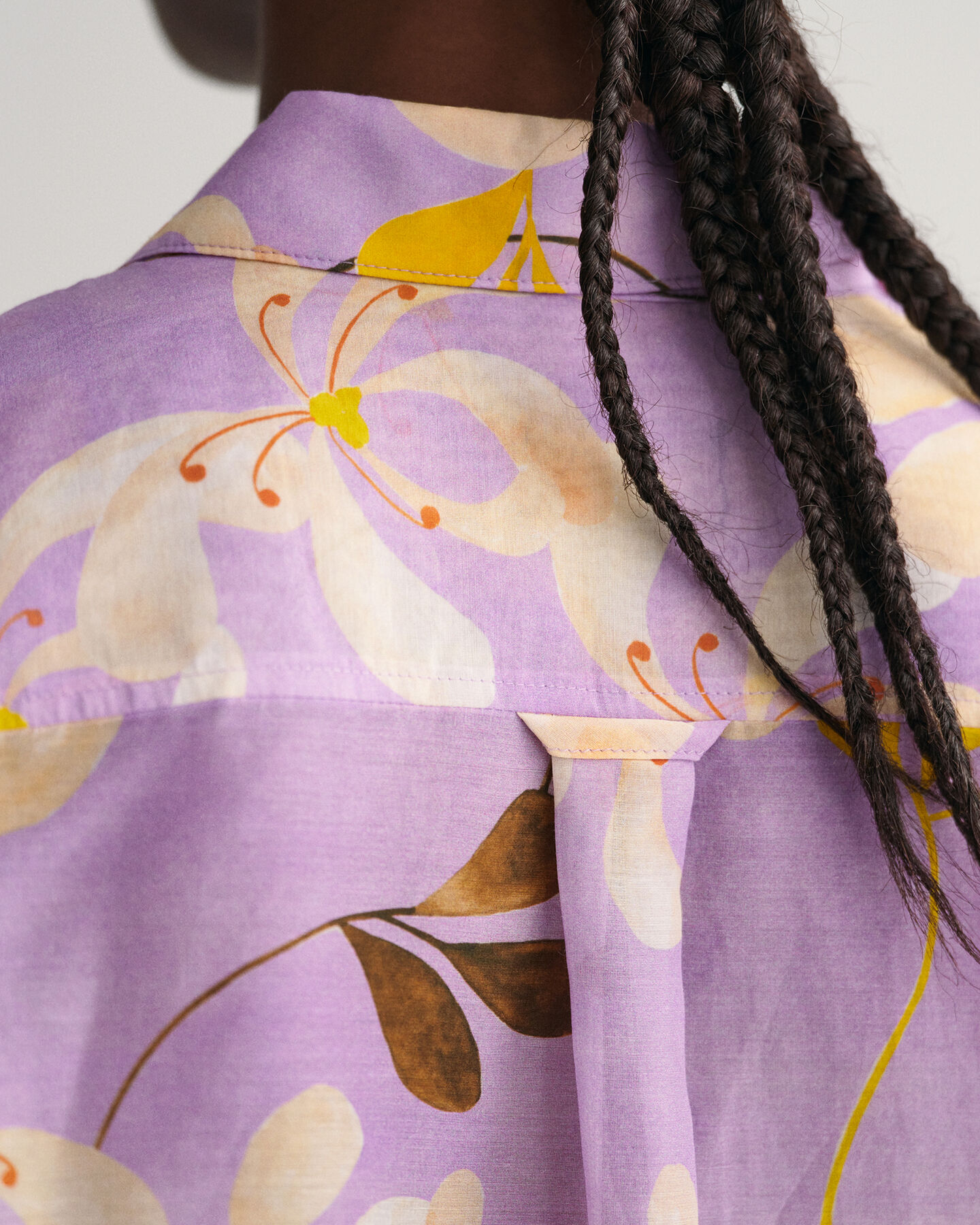 Chemise regular fit en coton et soie &agrave; imprim&eacute; floral