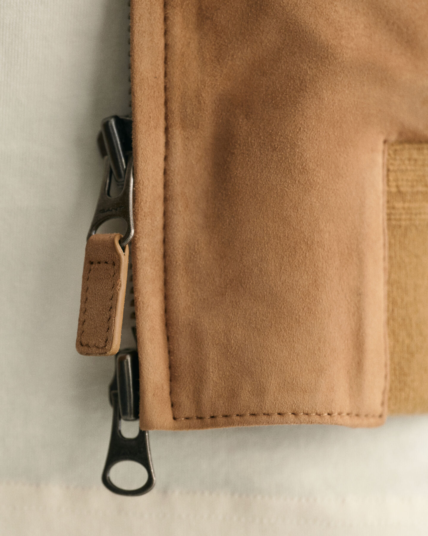 Blouson aviateur en daim