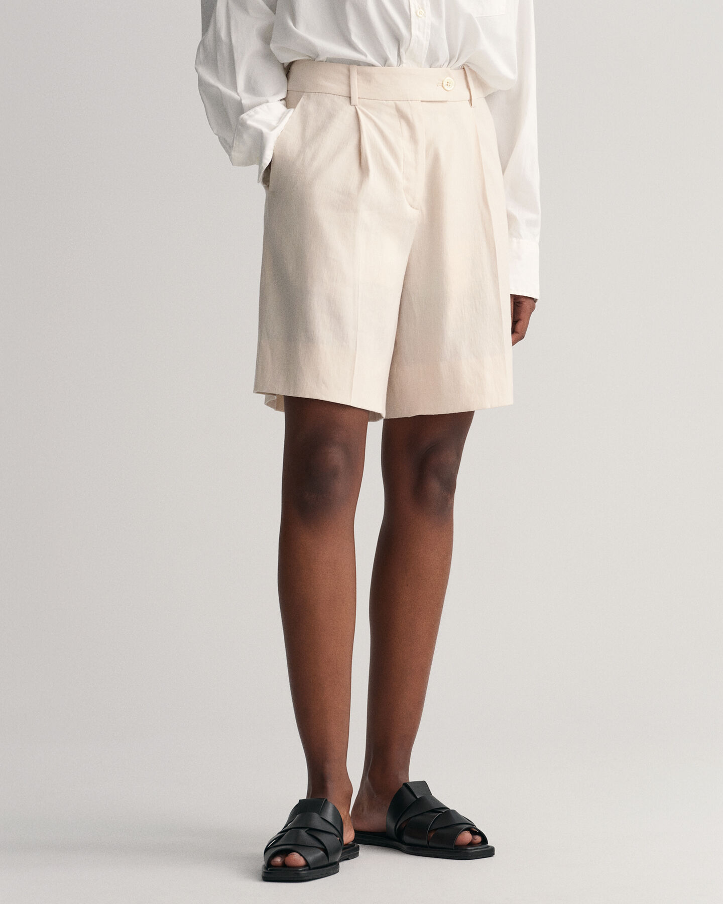 Short en lin stretch