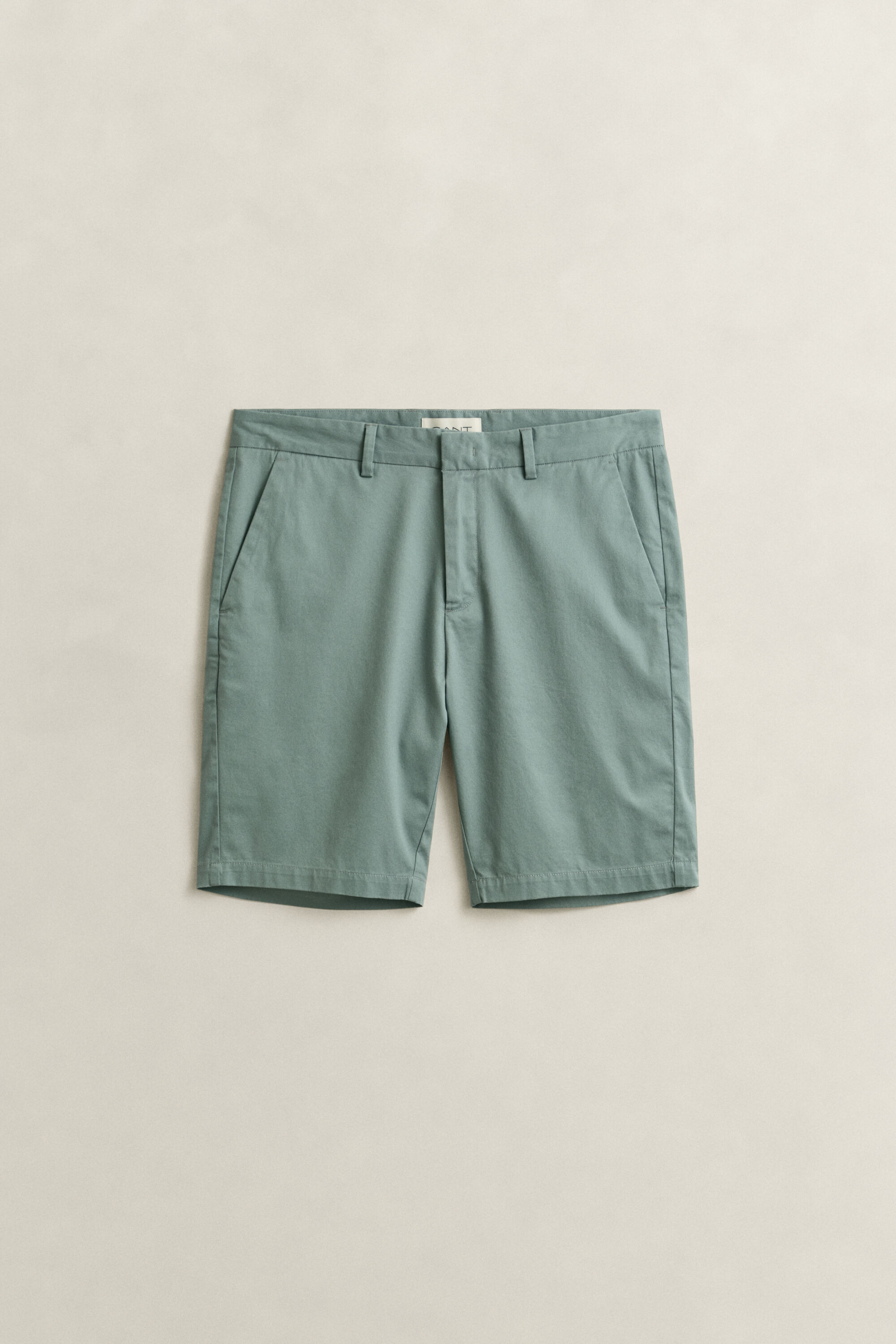 Short chino sportif
