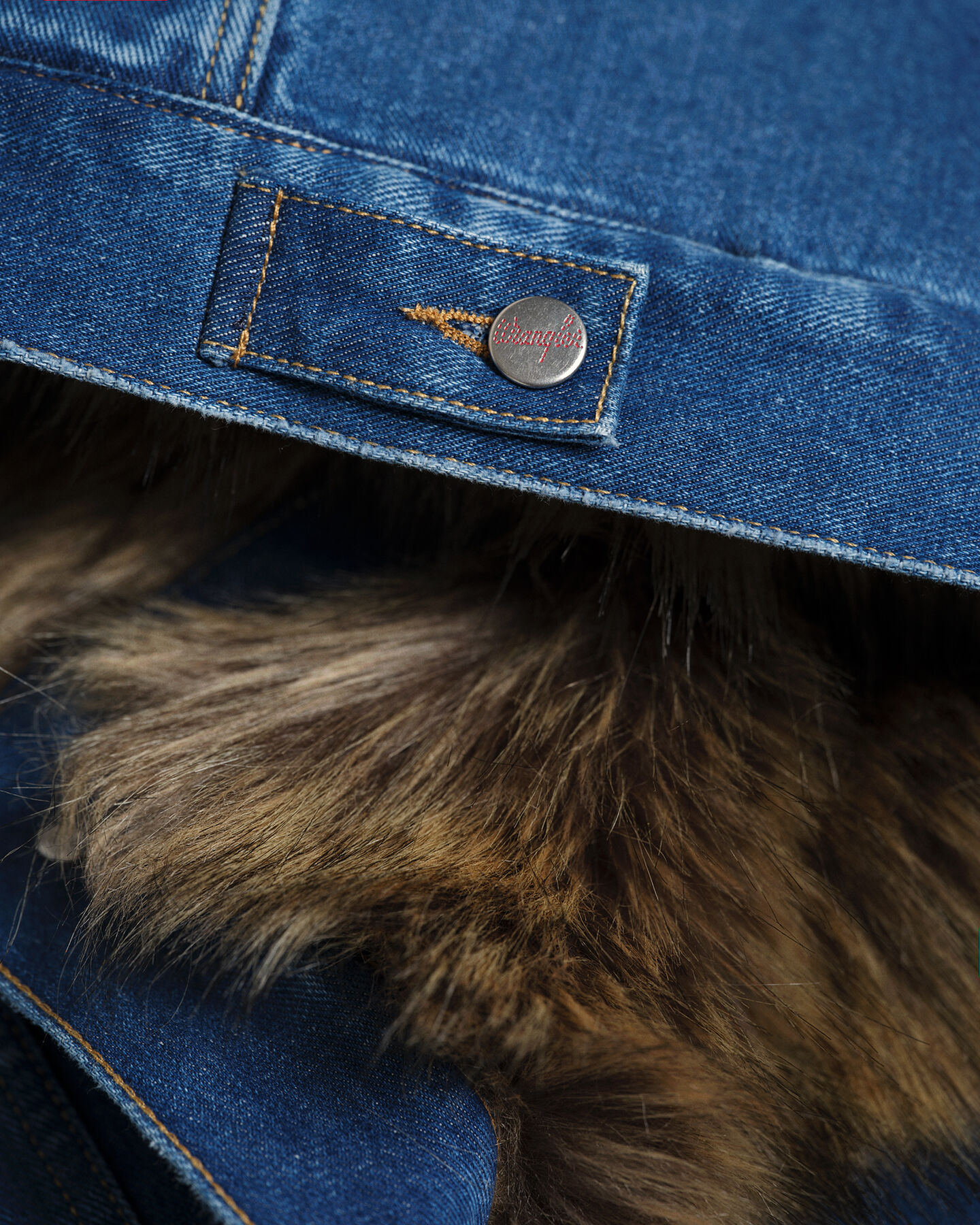 Veste en denim et fourrure synthétique Wrangler x GANT