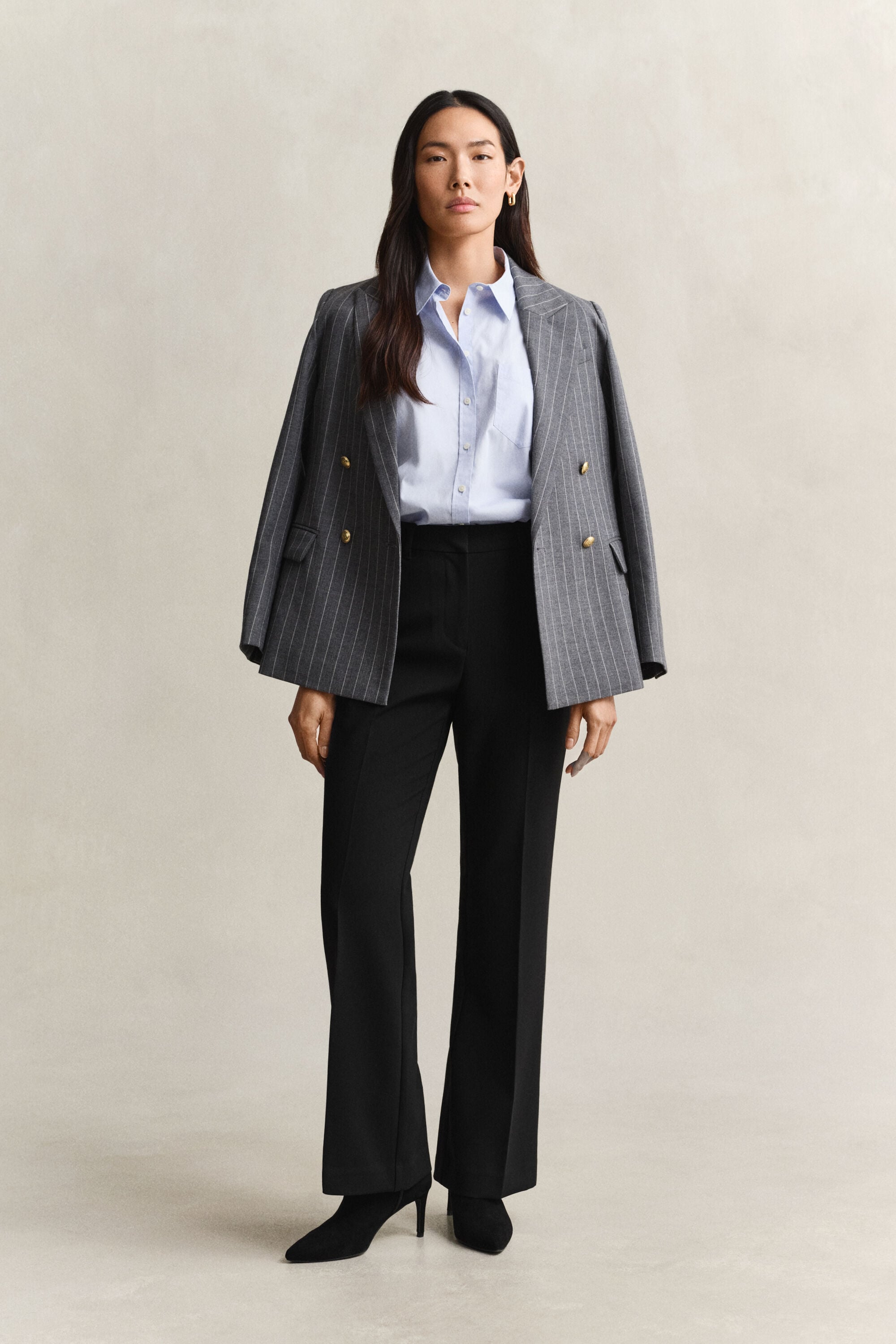 Pantalon coupe slim évasé