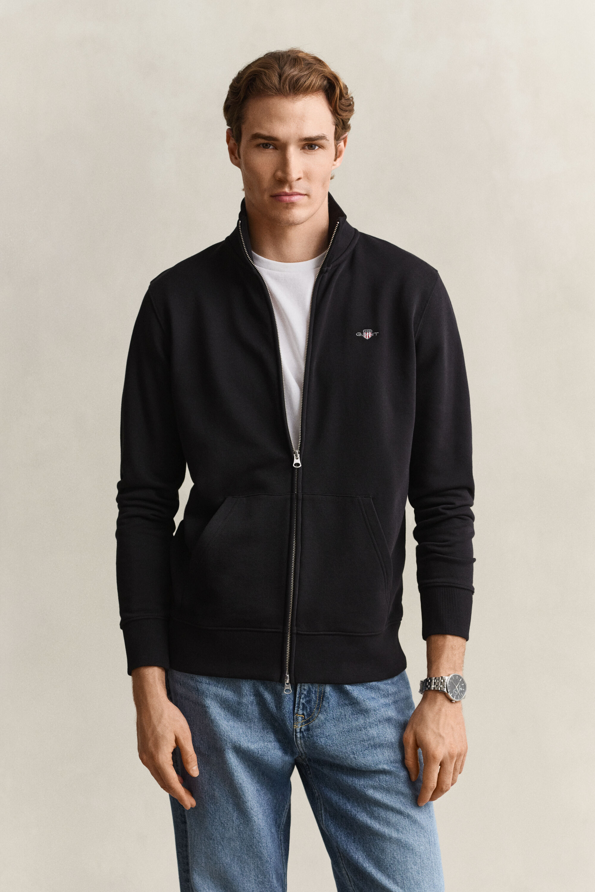 Sweat-shirt zippé avec écusson