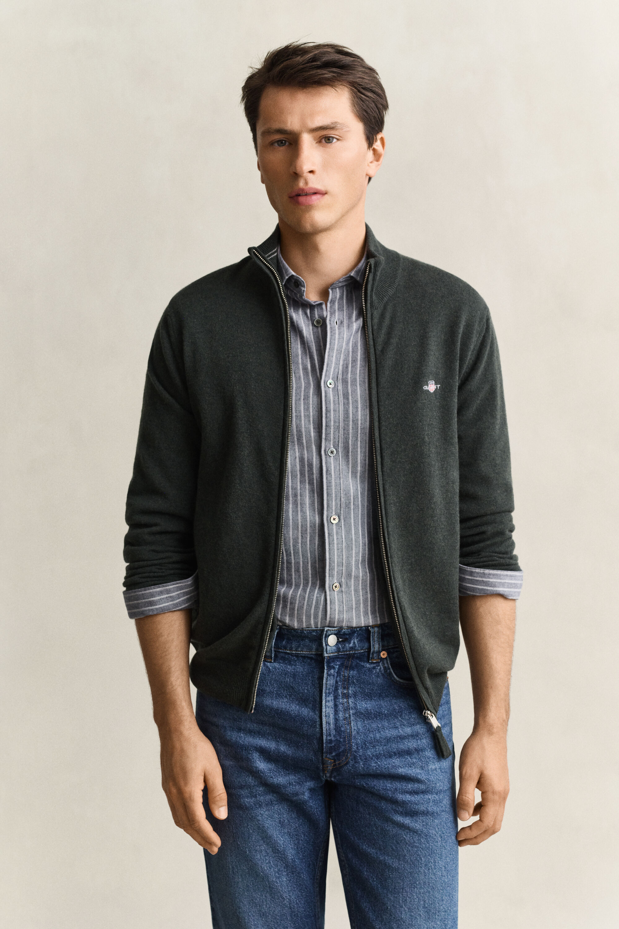 Cardigan zippé en laine d’agneau