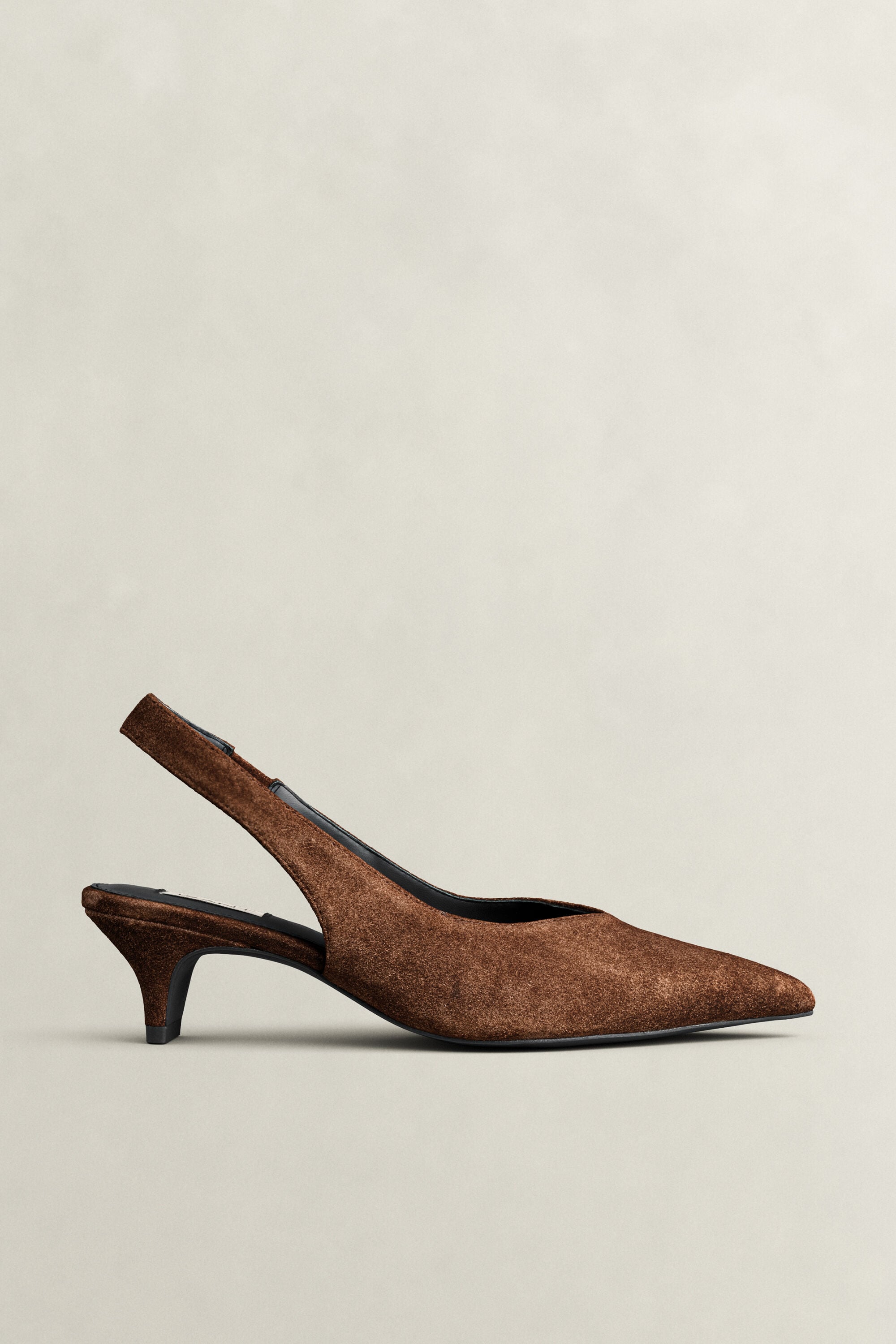 Escarpins en daim Tilbye