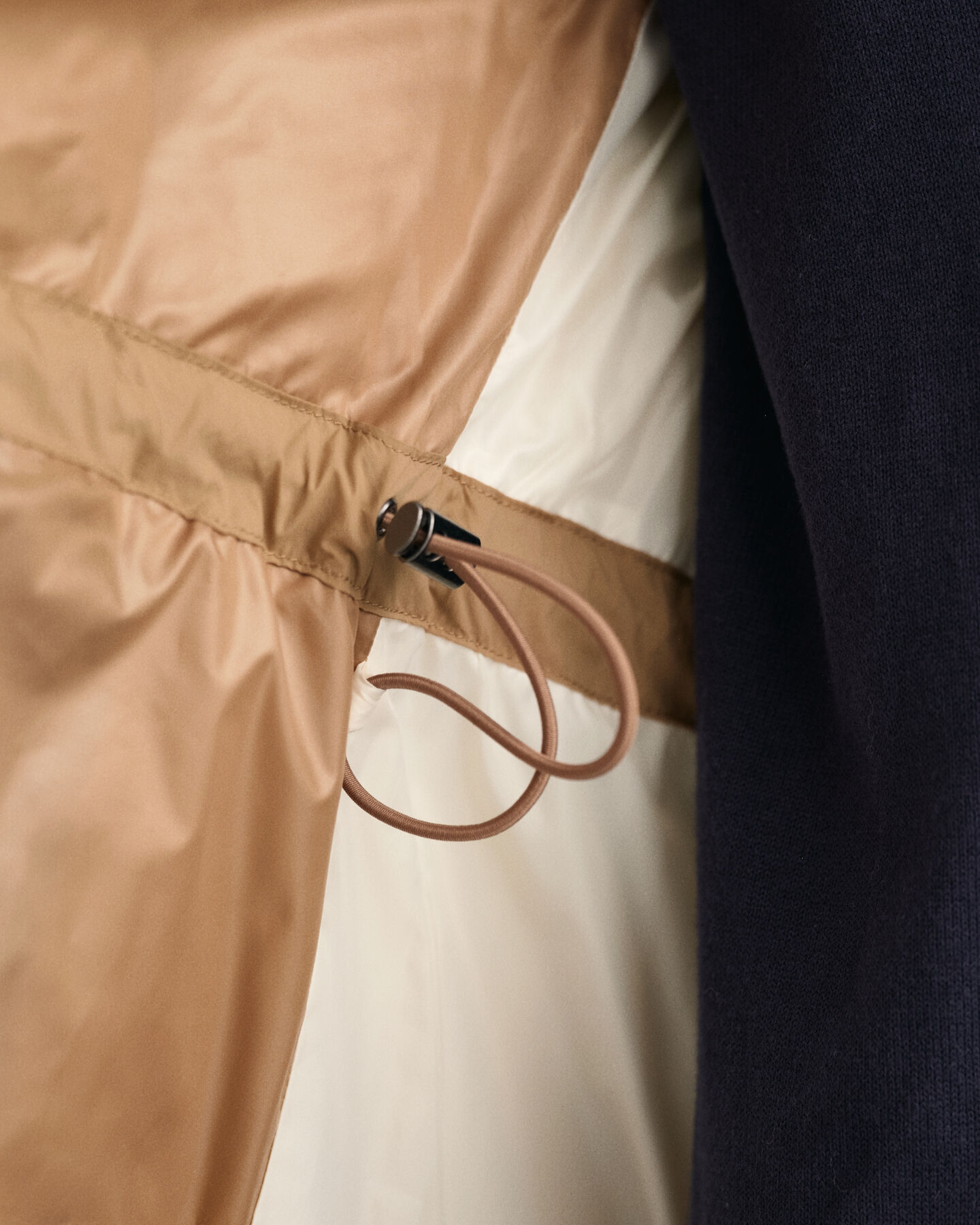 Doudoune mi-longue en duvet