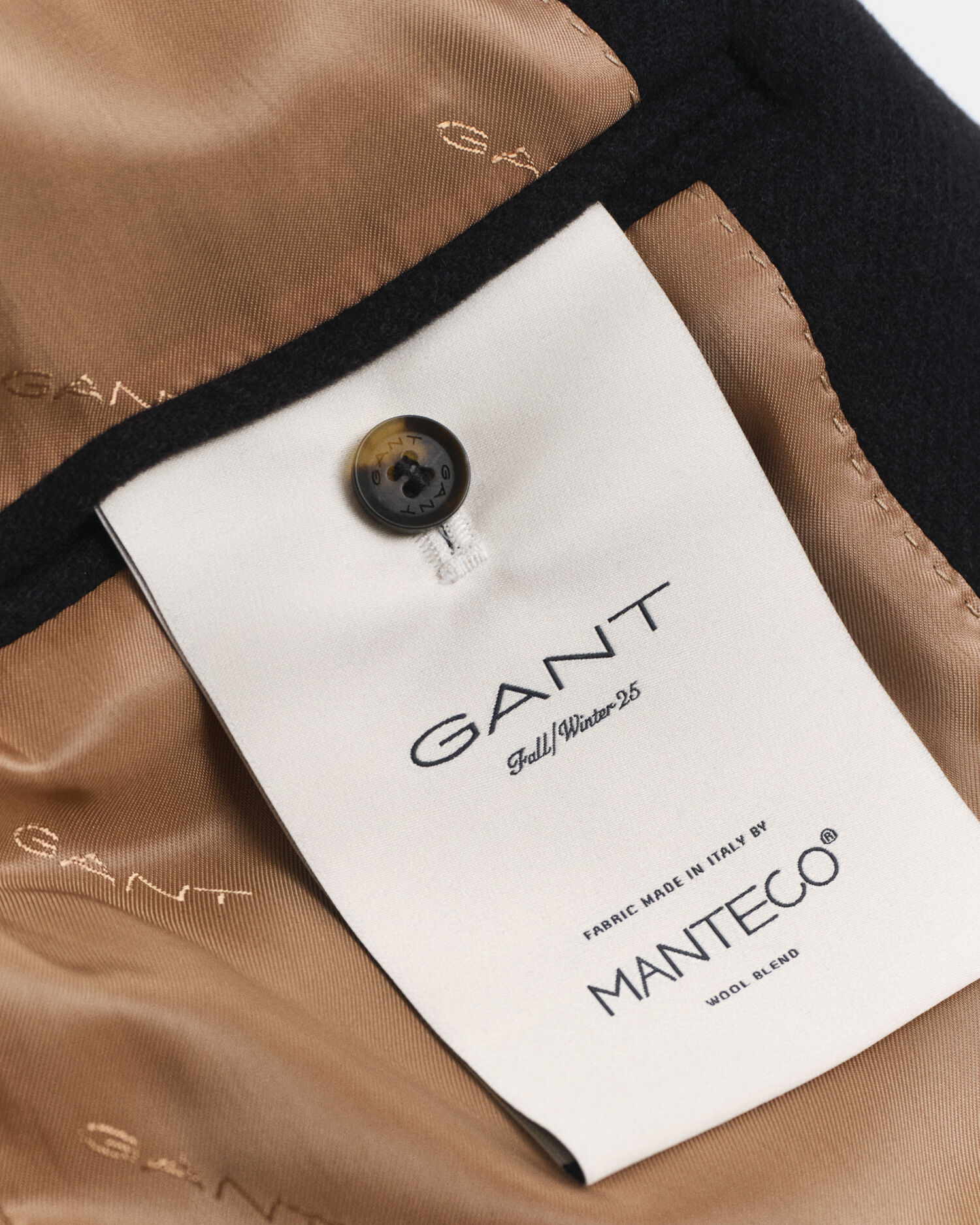 Caban mi-long en laine