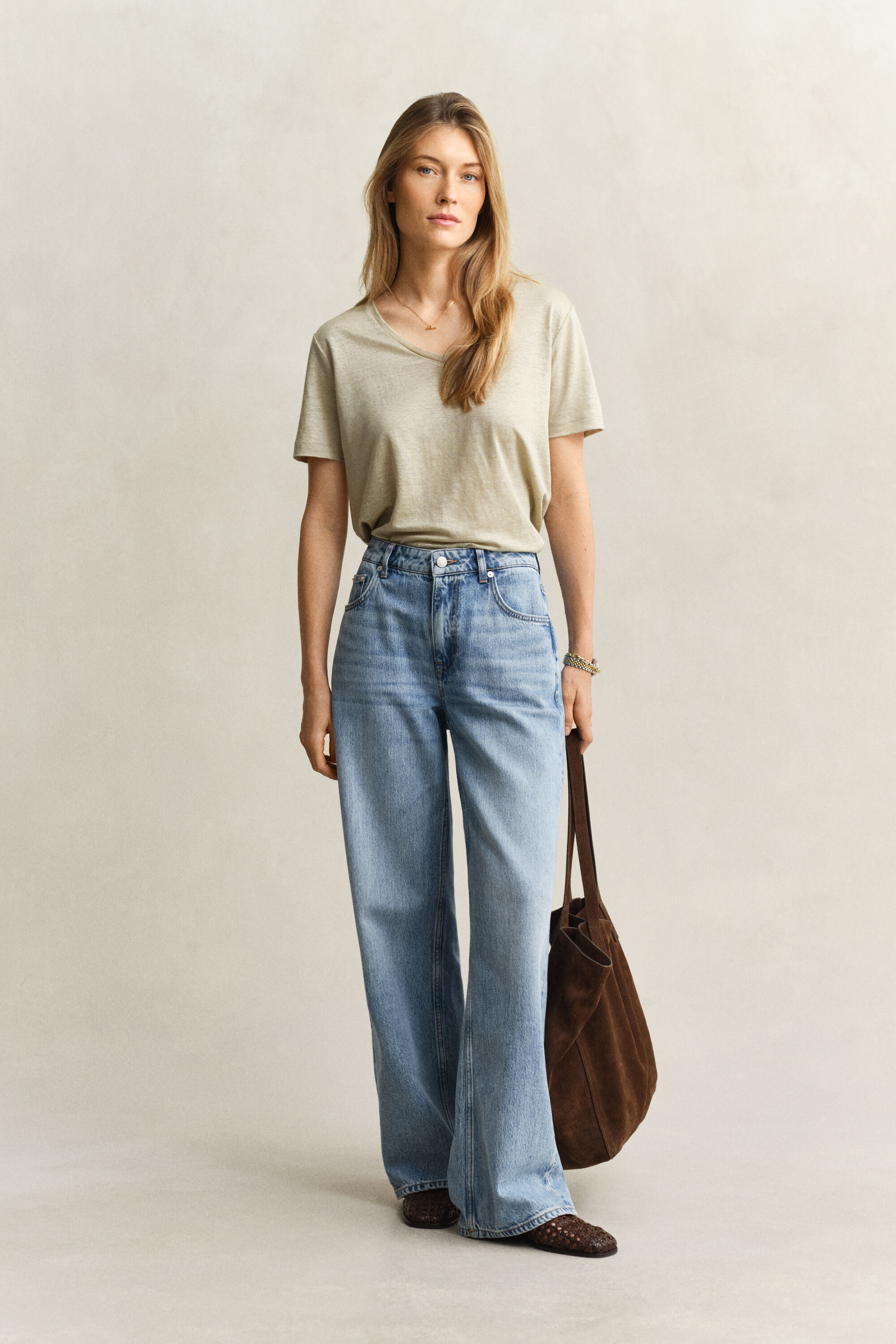 T-shirt col V en lin