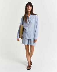 Chemise coupe d&eacute;contract&eacute;e &agrave; rayures ton sur ton en seersucker