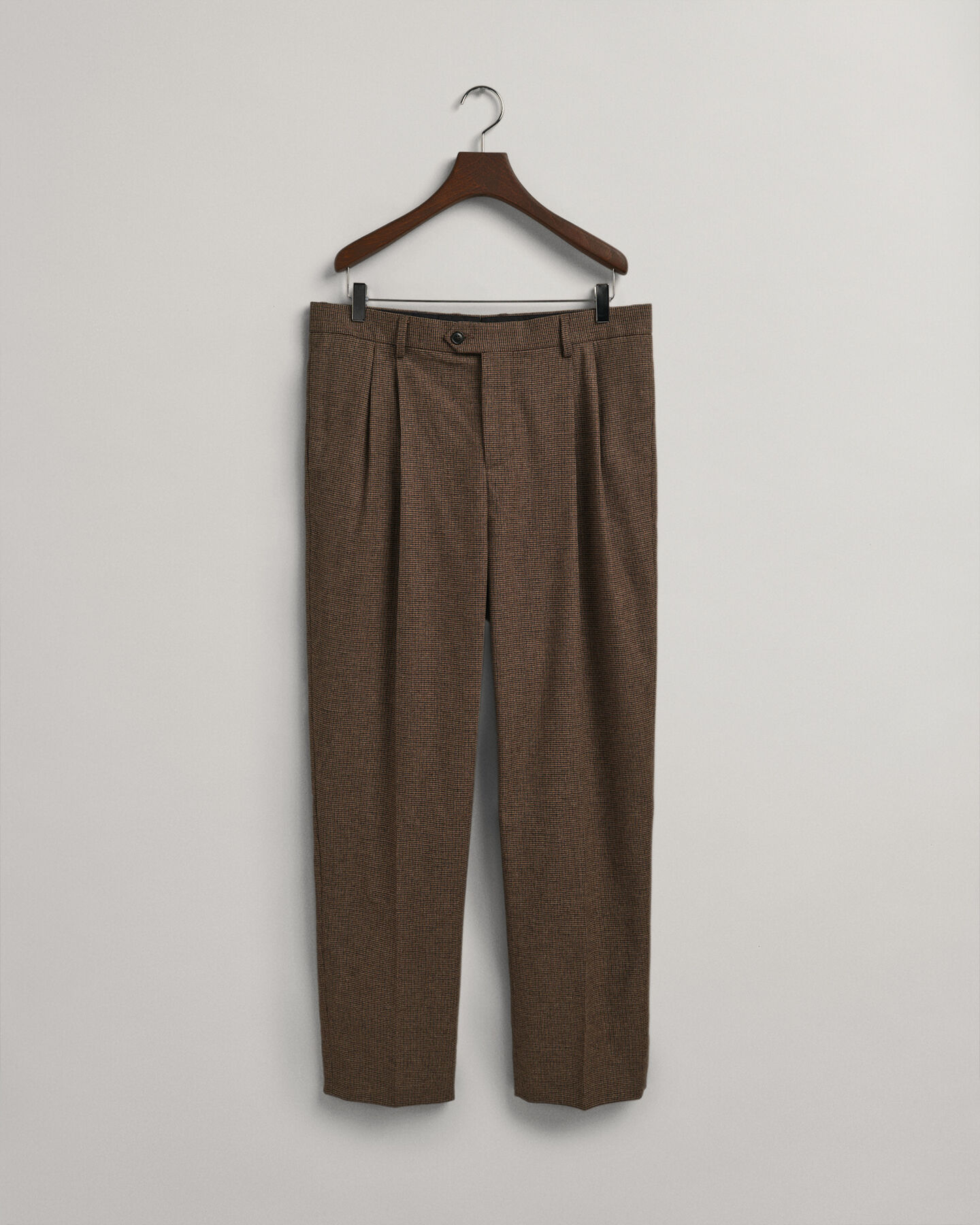 Pantalon de costume à carreaux en motif pied-de-poule