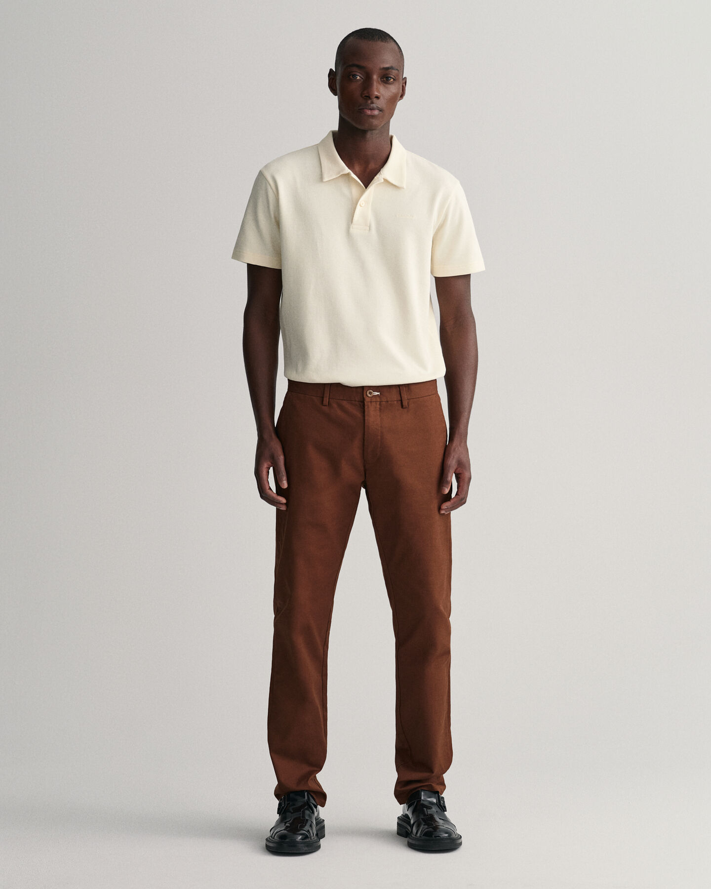 Pantalon chino slim fit Tech Prep&trade; Hallden