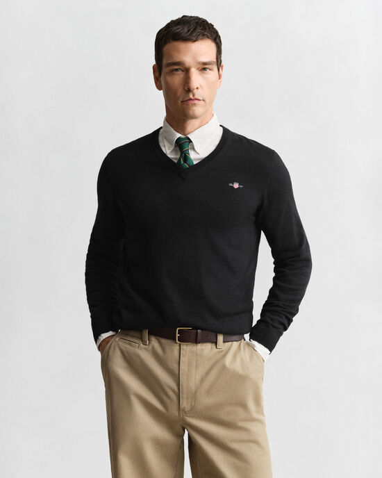 Pull col V en coton classique