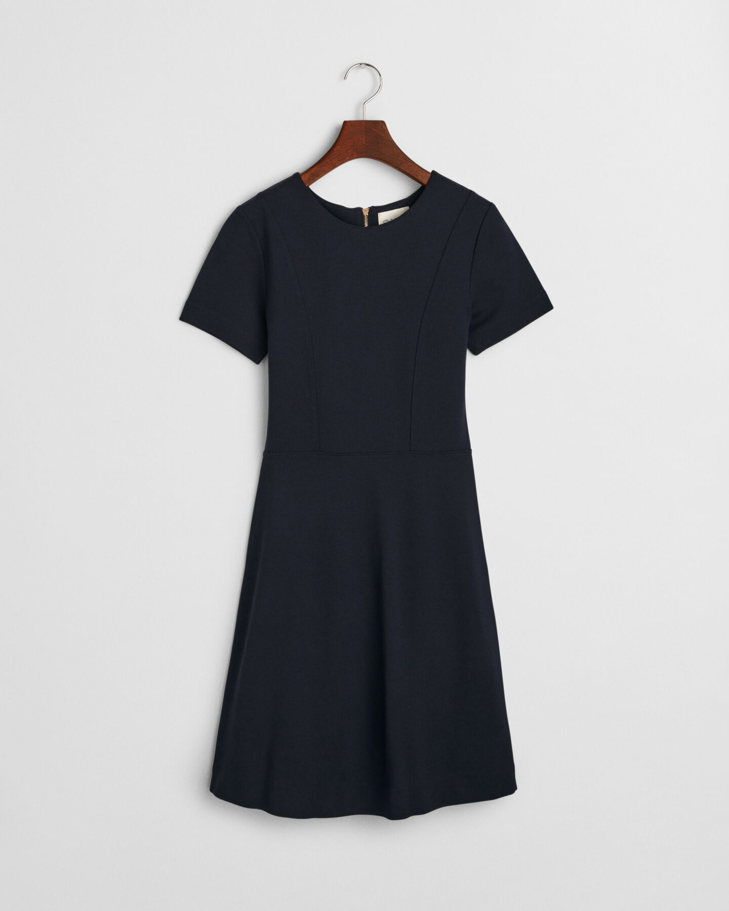 Robe en jersey ajustée et évasée