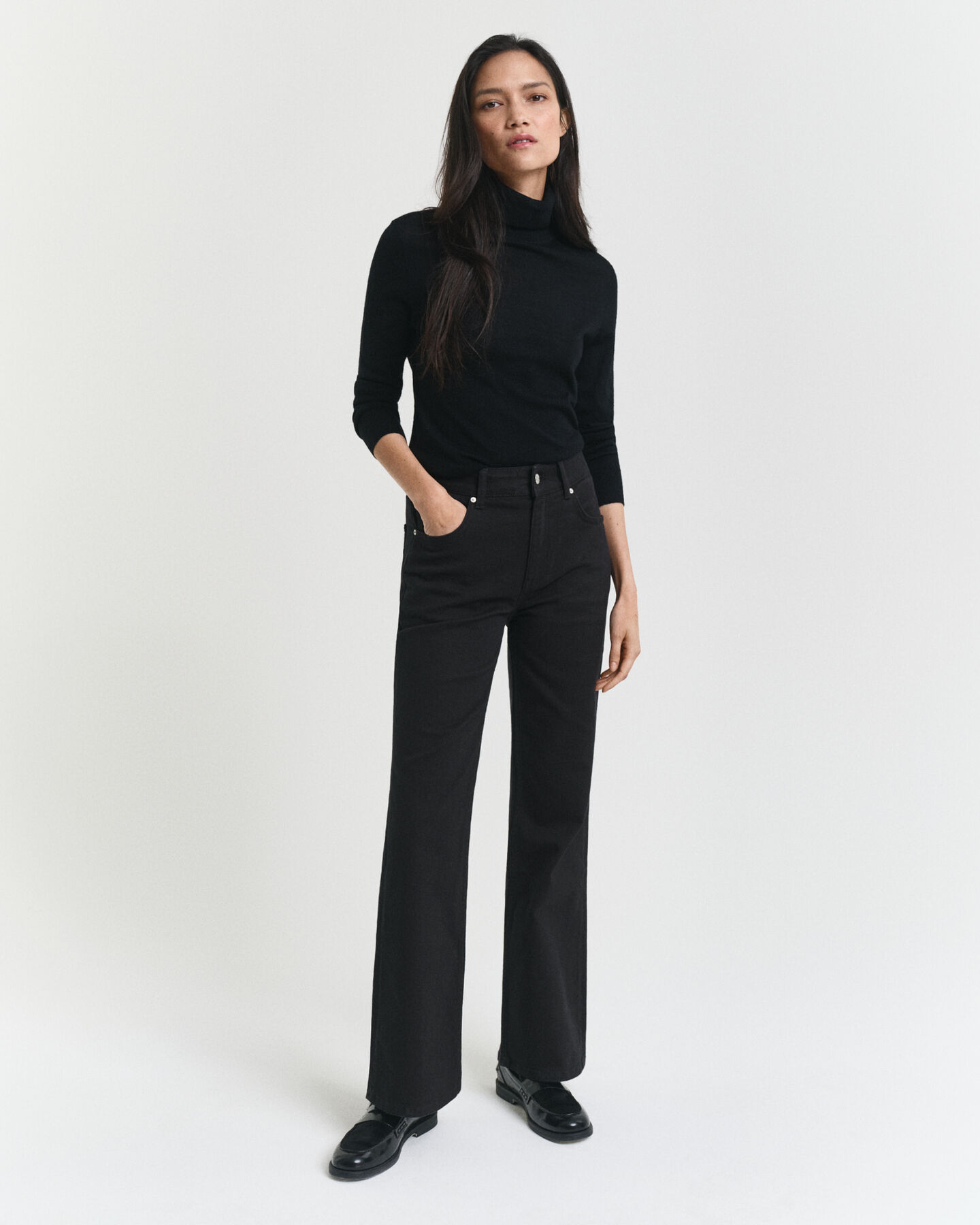 Jean slim fit évasé noir