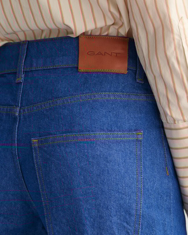 Jean bleu vif à jambes larges