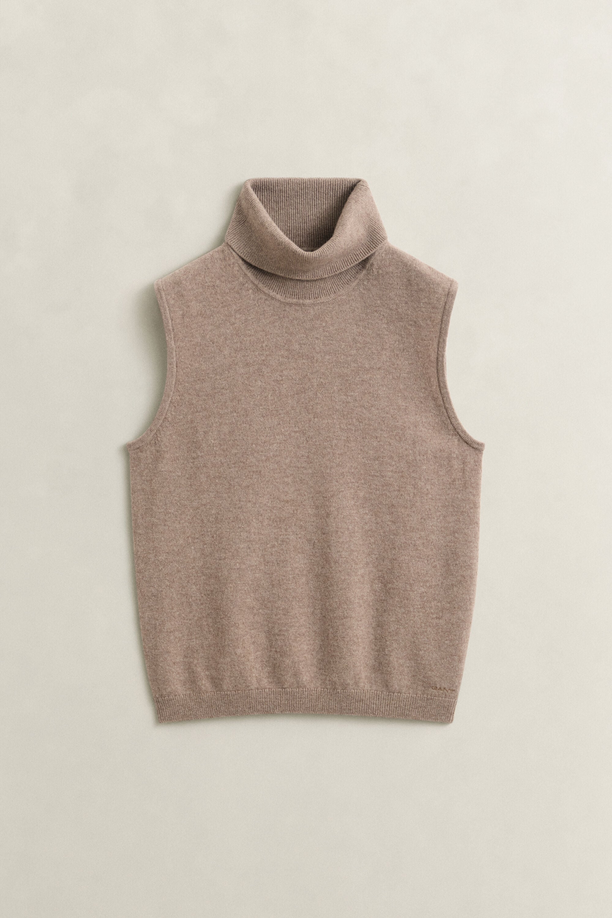 Pull sans manches à col roulé