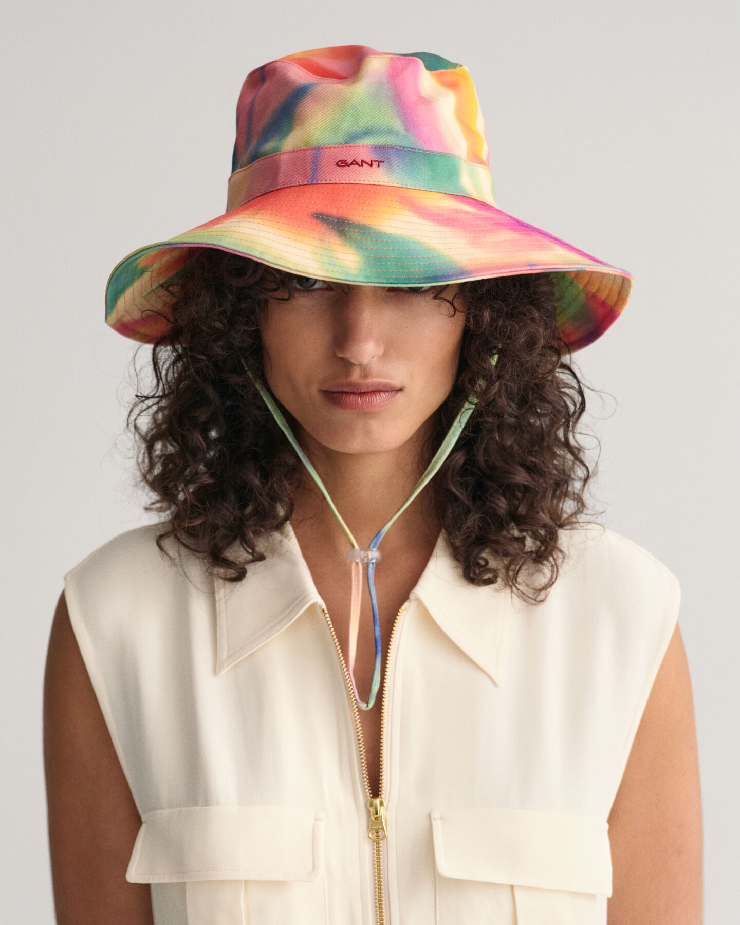 Chapeau en serg&eacute; de coton imprim&eacute;