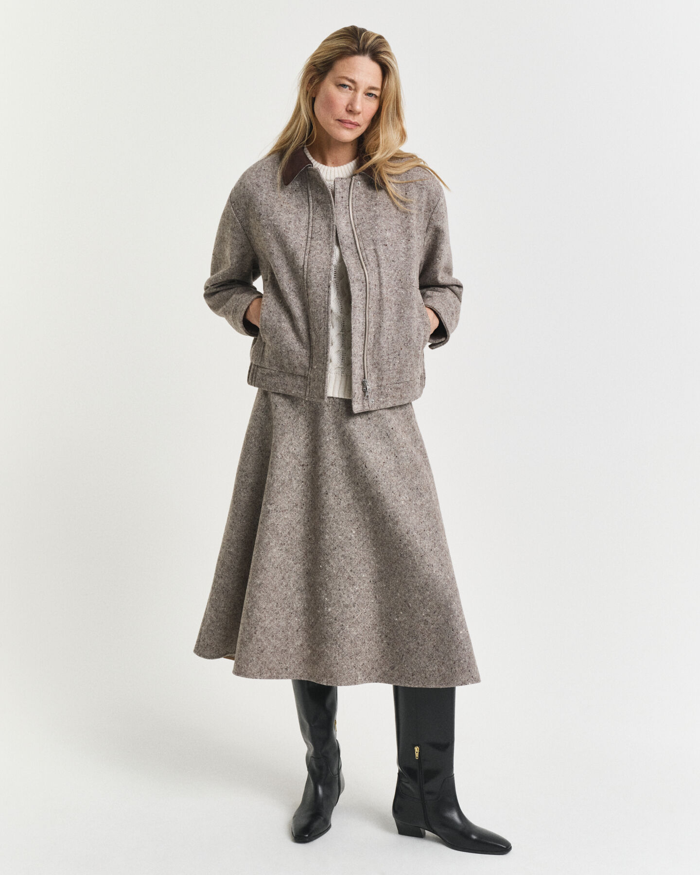 Jupe midi évasée en laine