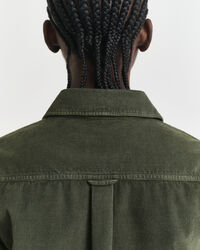 Chemise coupe regular en velours côtelé