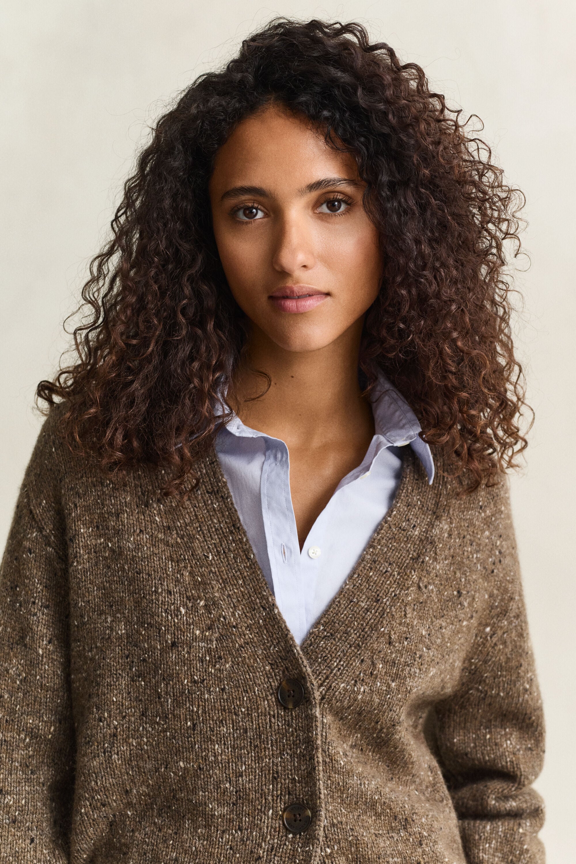Cardigan en laine mouchetée mélangée