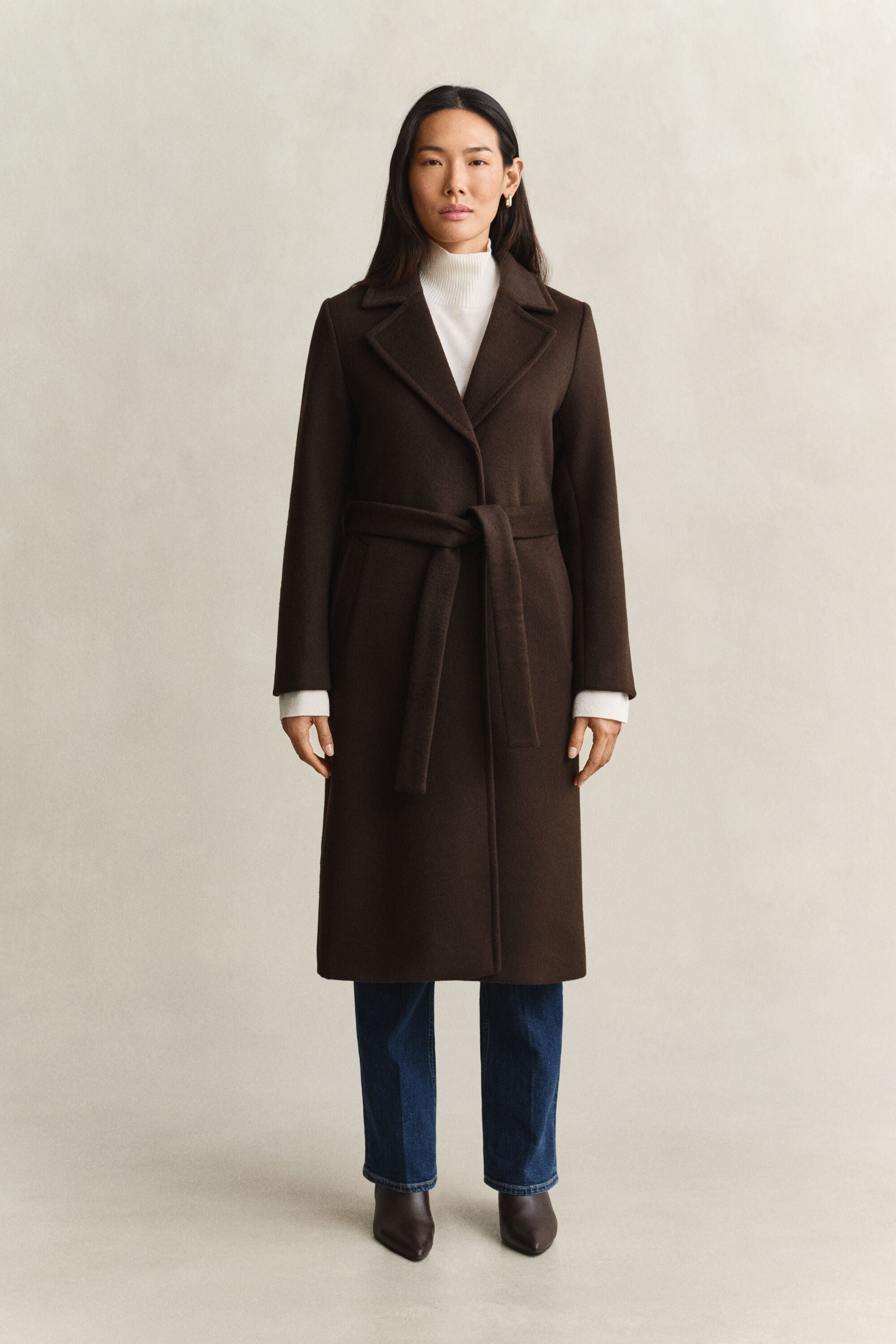 Manteau en laine mélangée avec ceinture