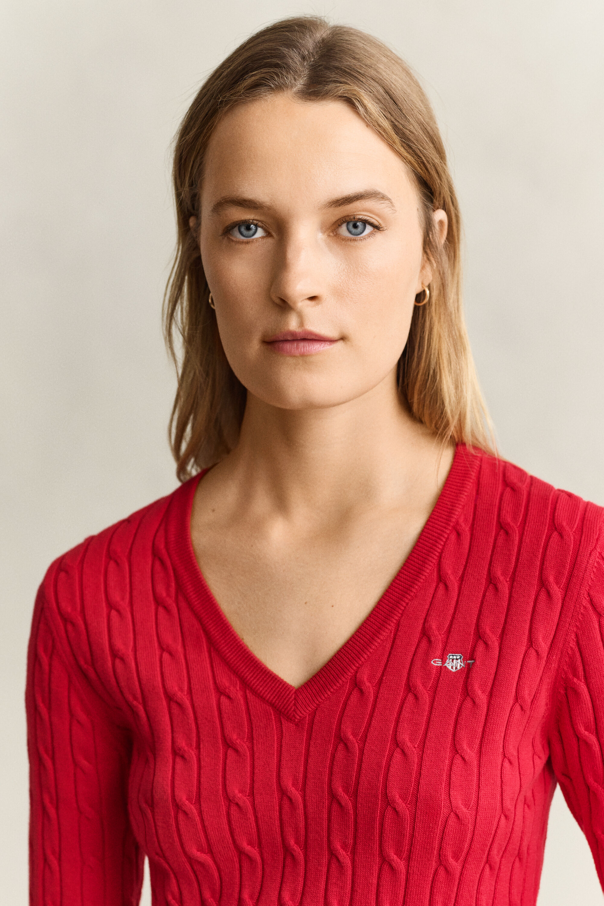 Pull en maille torsadée classique