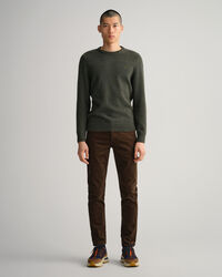 Jean slim fit en velours c&ocirc;tel&eacute; Hayes