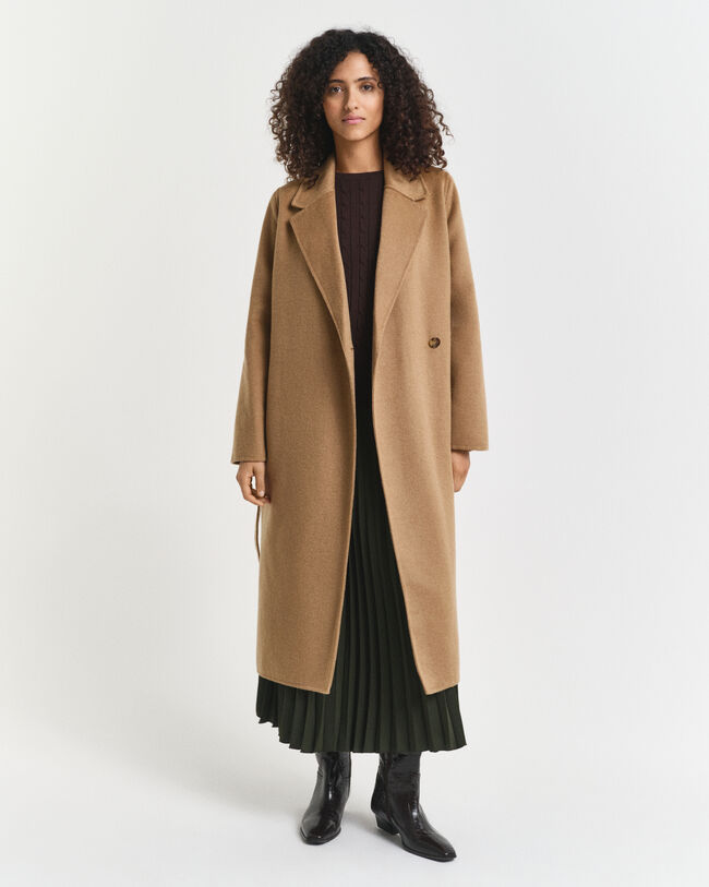 Manteau cousu main avec ceinture