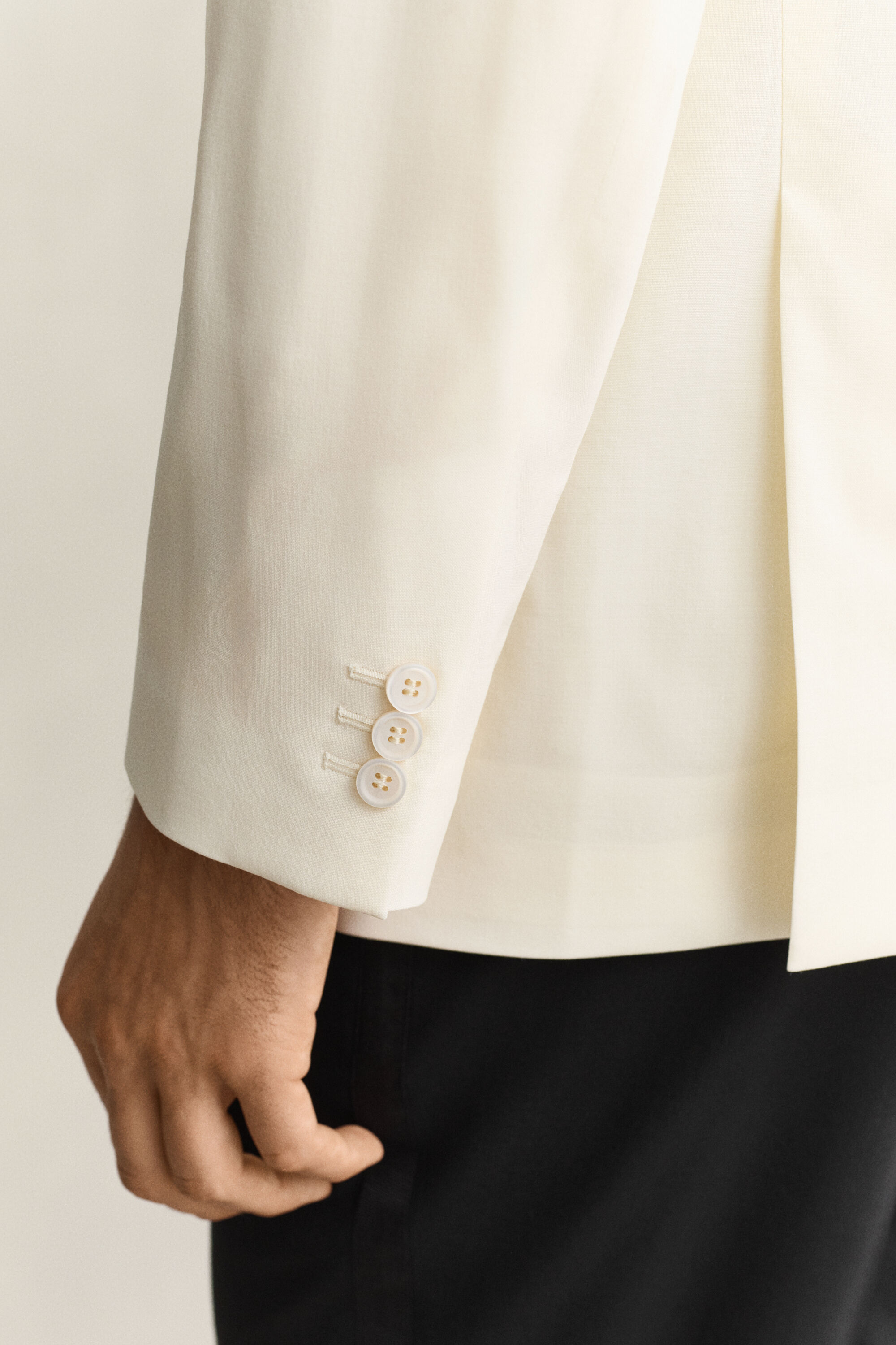 Veste de soirée avec col châle