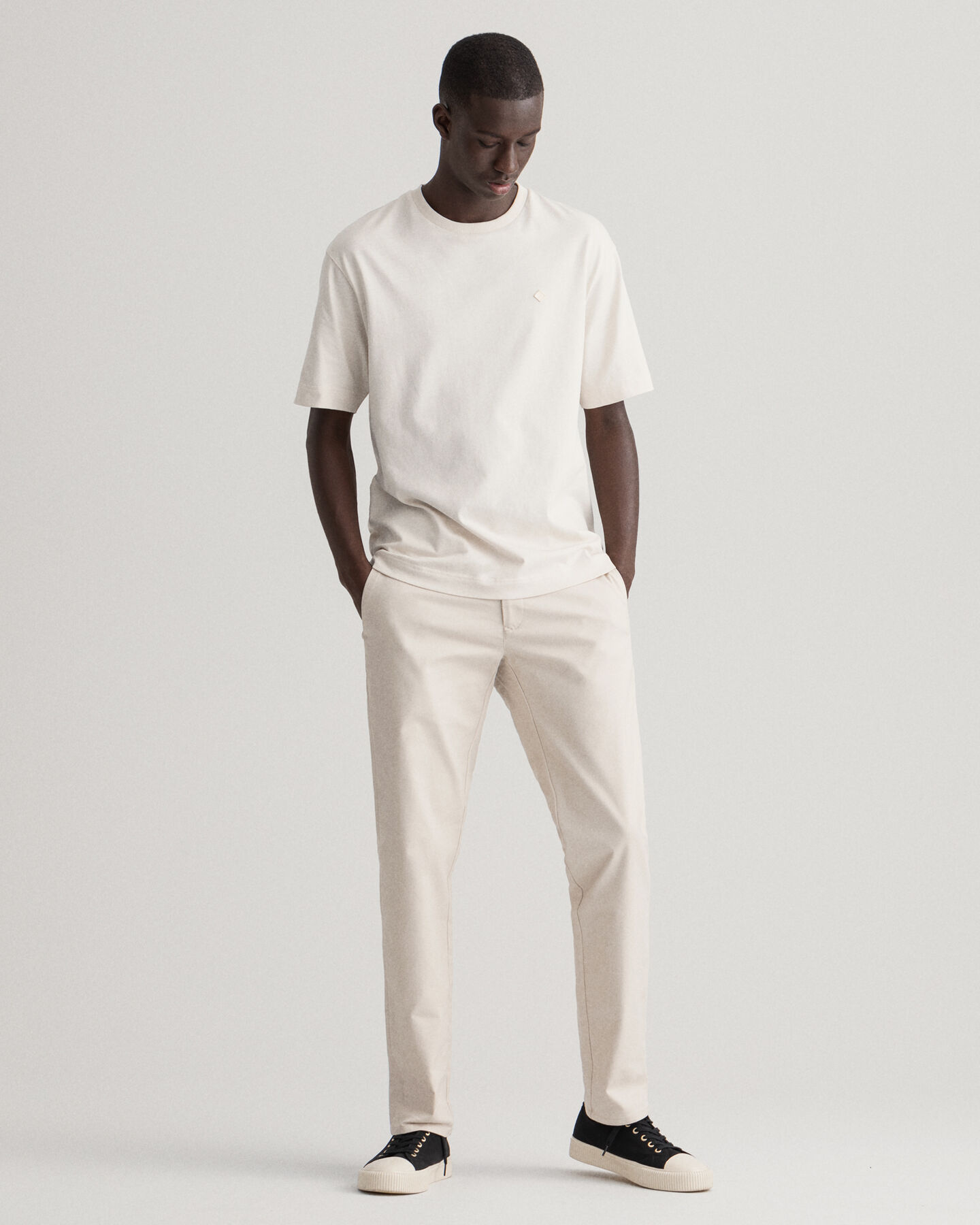 Pantalon chino slim fit Tech Prep™ Hallden